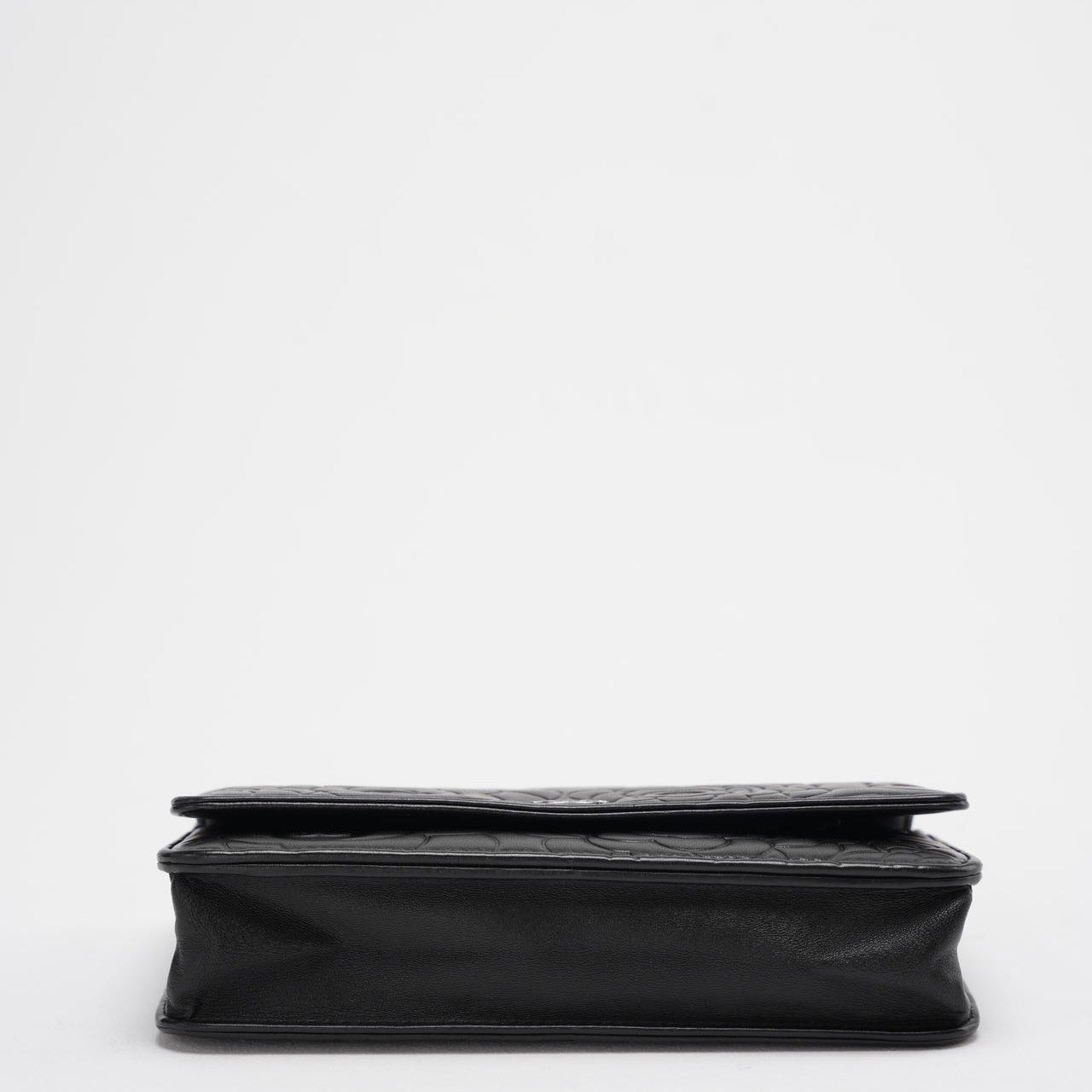 Chanel Wallet On Chain (Woc) Camellia Black Lambleather Silver Hardware