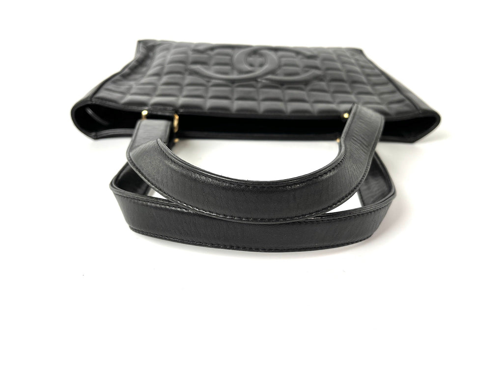 Vintage CHANEL Chocolate Bar Black Leather Shoulder  Bag