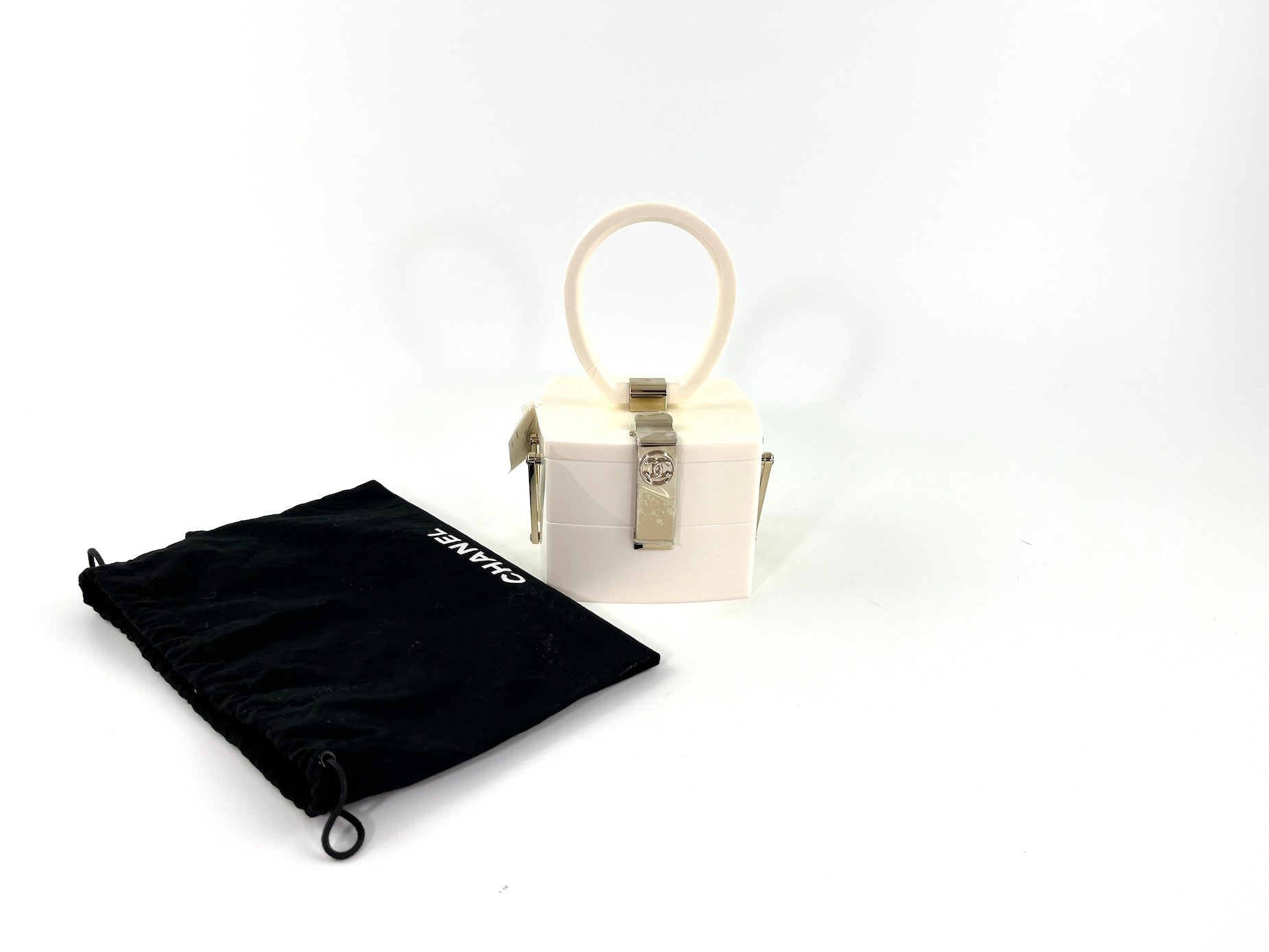 New CHANEL Minaudière Limited Edition 2017 Lucite Vanity Case With Mirror