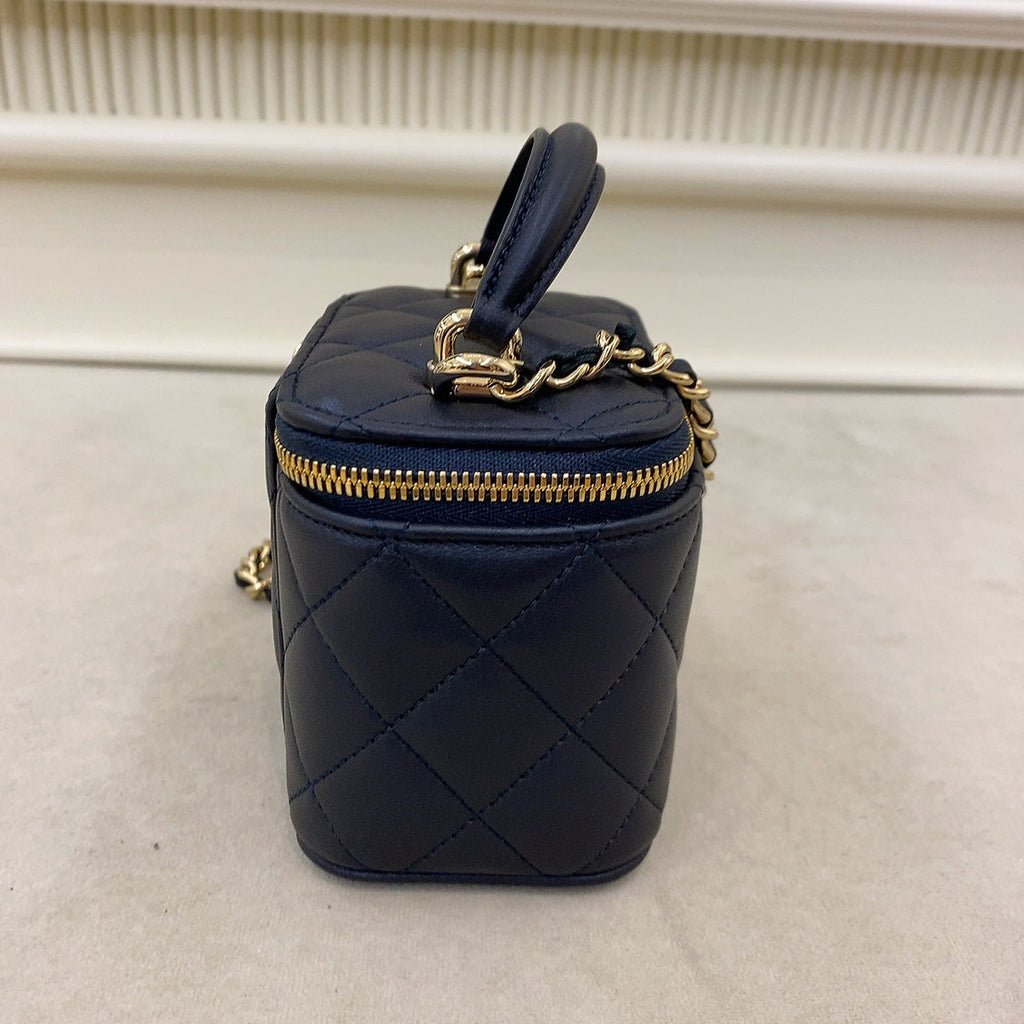 CHANEL VANITY MINI TOP HANDLE