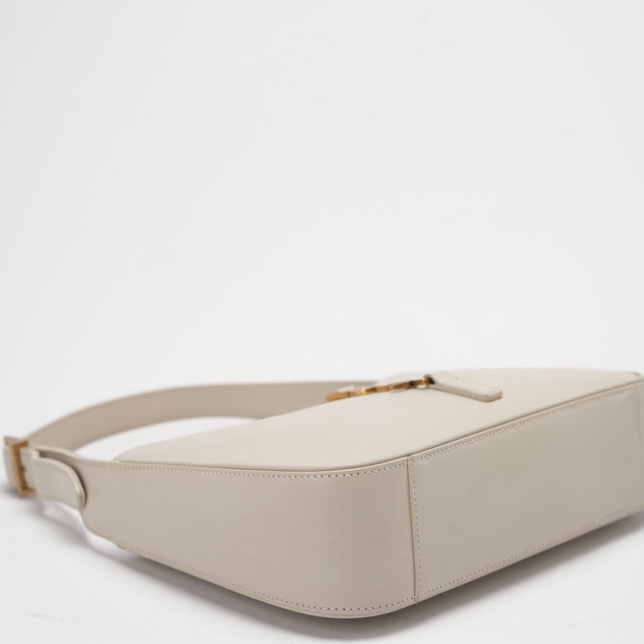 Saint Laurent Le 5 à 7 Leather Shoulder Bag Cream White with Gold Hardware