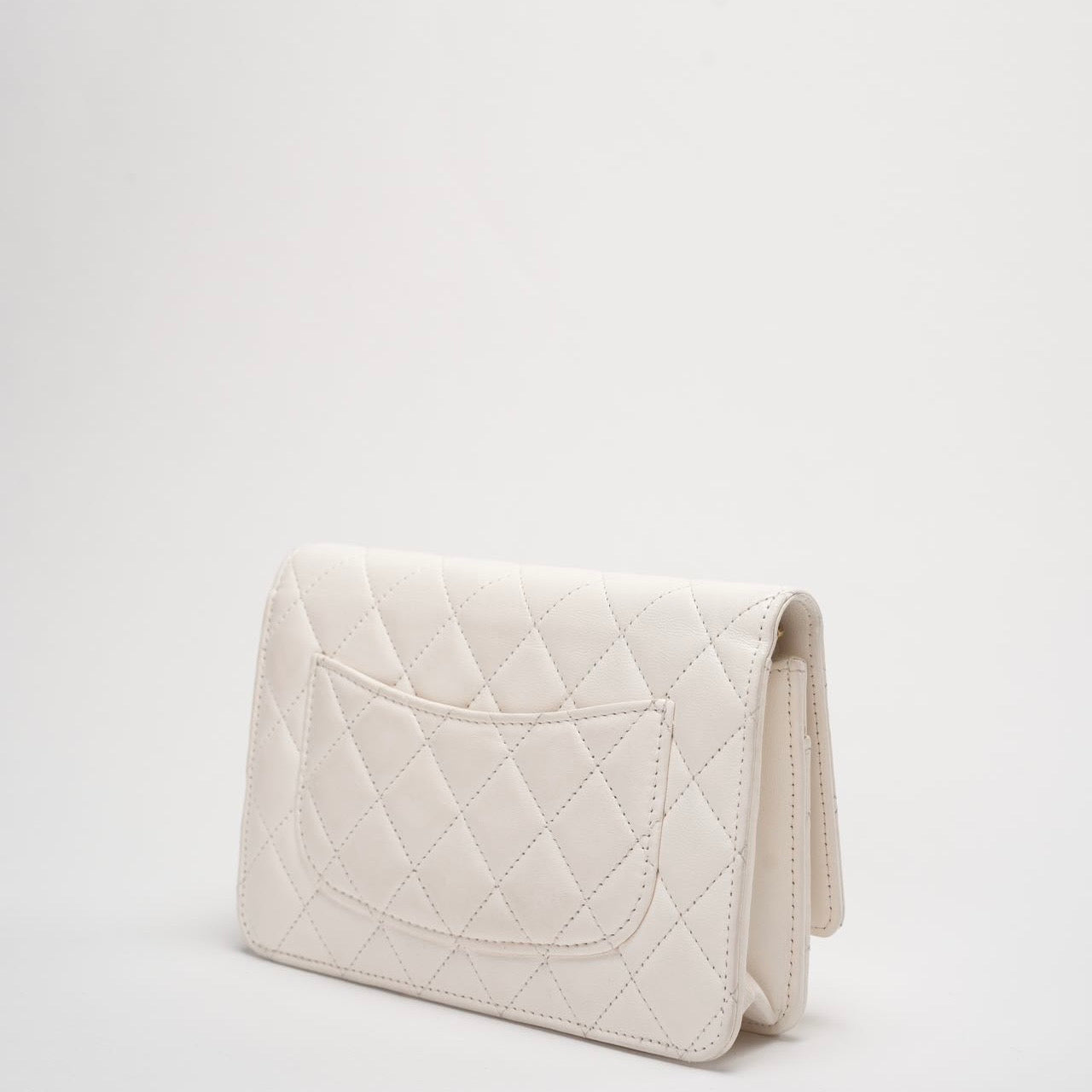 Chanel White Wallet On Chain (Woc) 22B Chip Version Double Chain Shoulder Strap in Gold