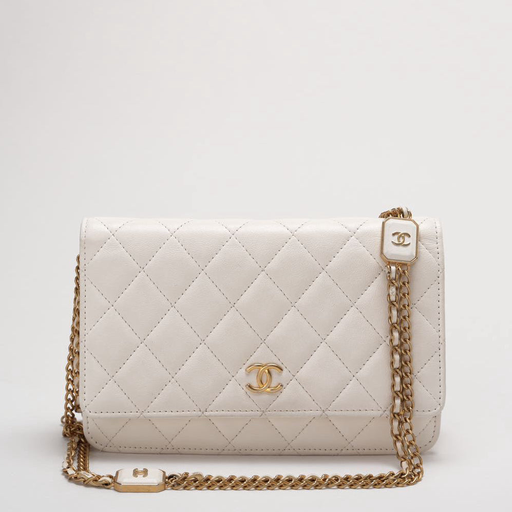Chanel White Wallet On Chain (Woc) 22B Chip Version Double Chain Shoulder Strap in Gold