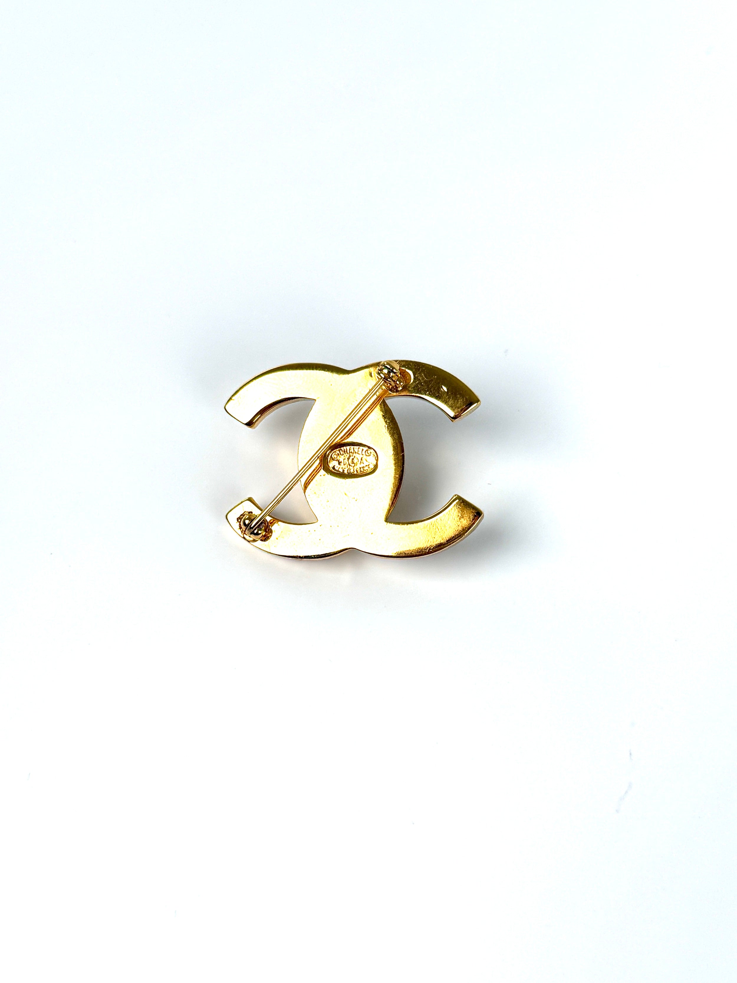 CHANEL Turnlock CC Gold Rhinestone CC Logo 96 Brooch Pin