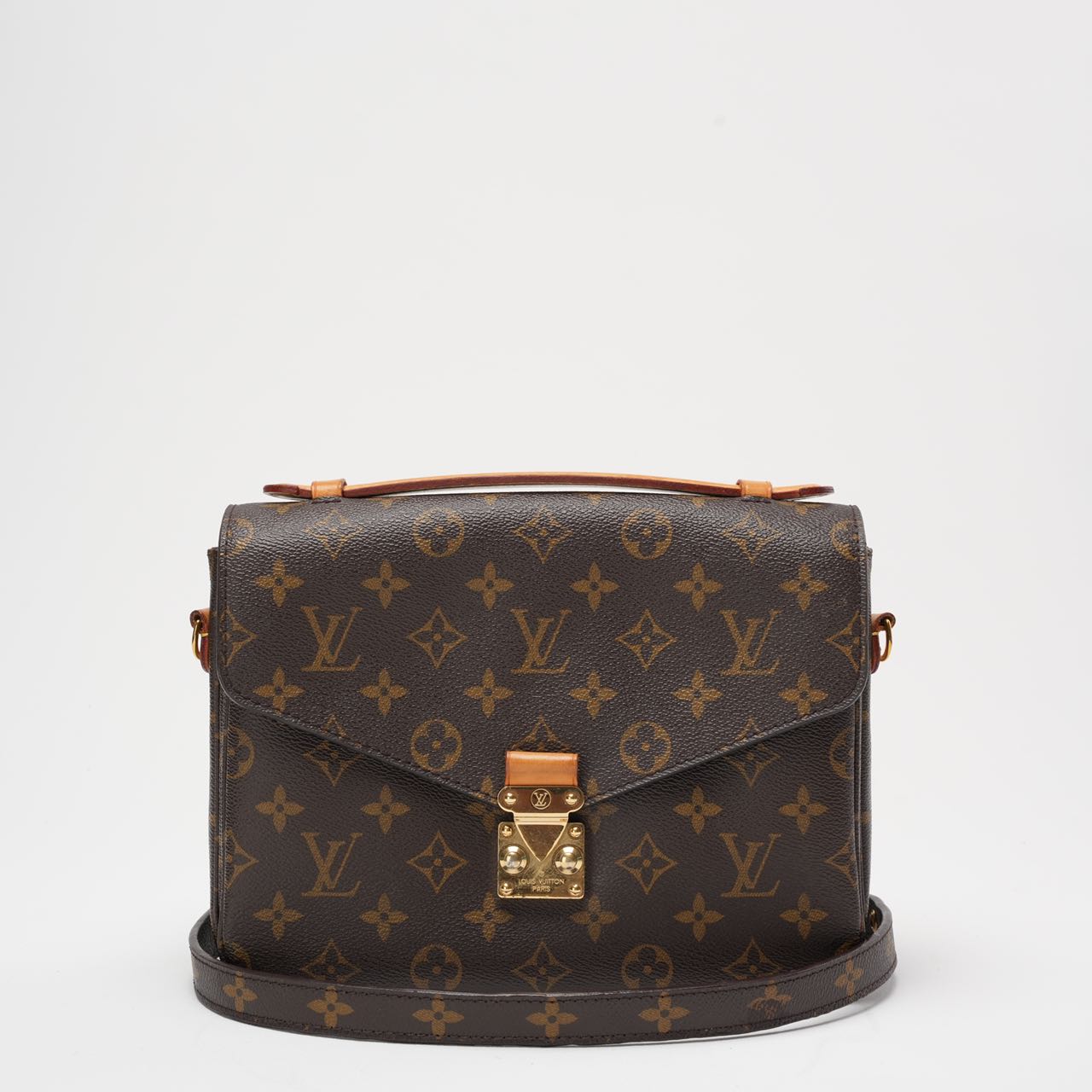 Louis Vuitton Pochette Métis Monogram Canvas