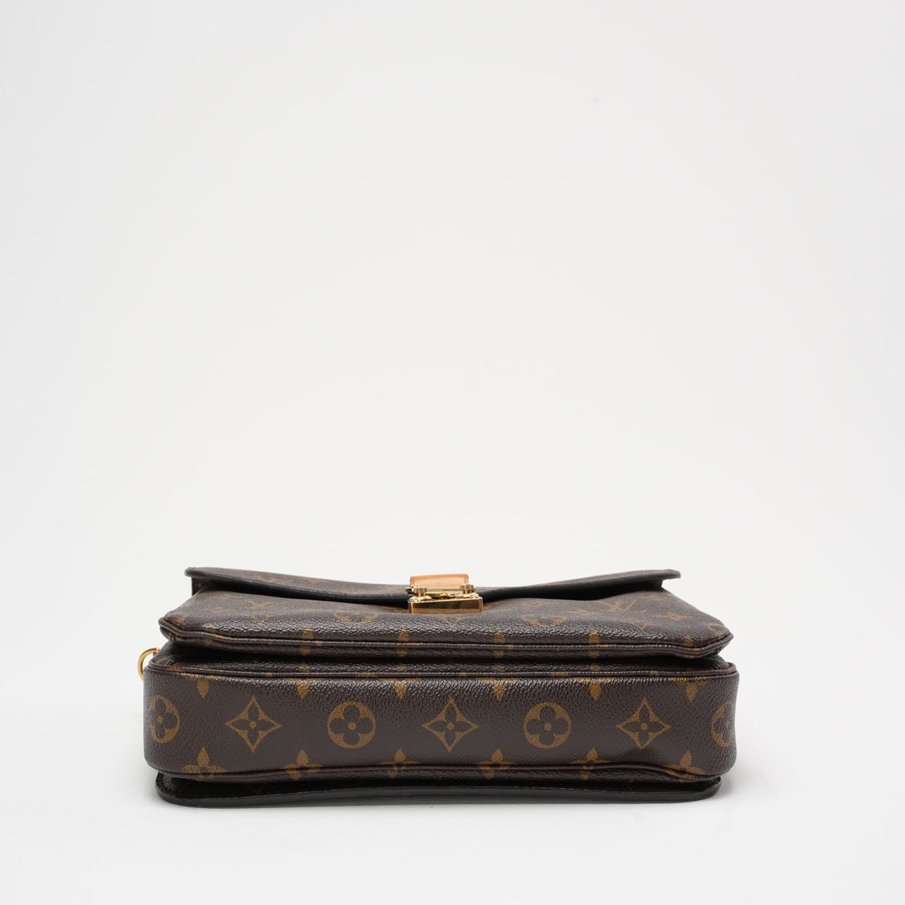 Louis Vuitton Pochette Métis Monogram Canvas