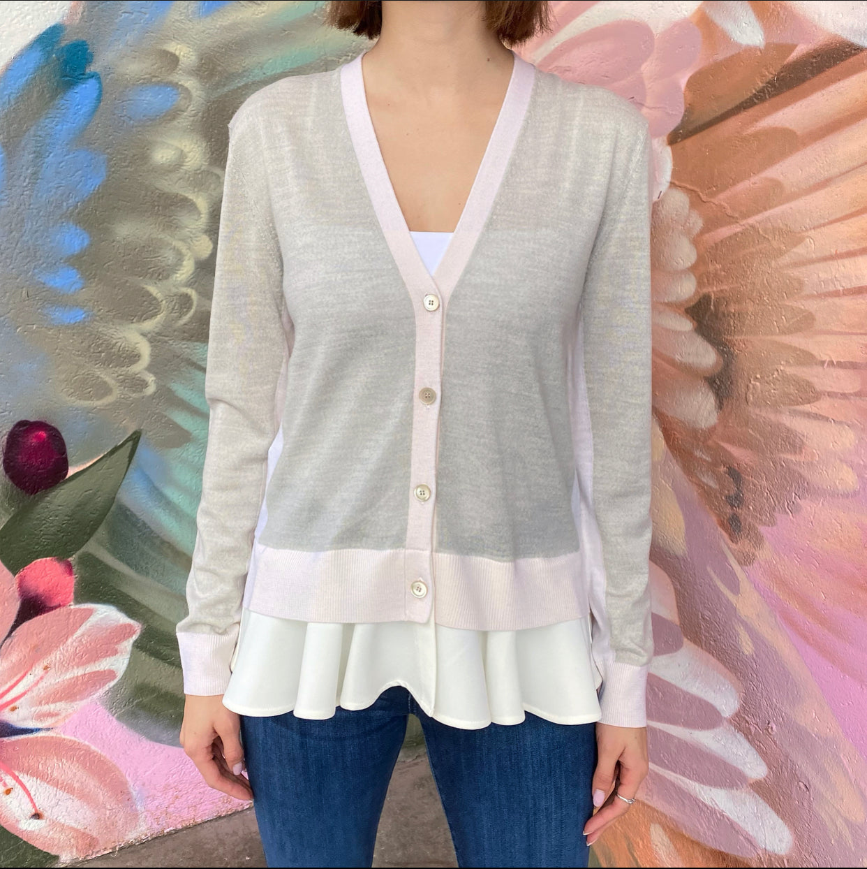McQ Alexander McQueen Grey / Cream igan Sweater - M