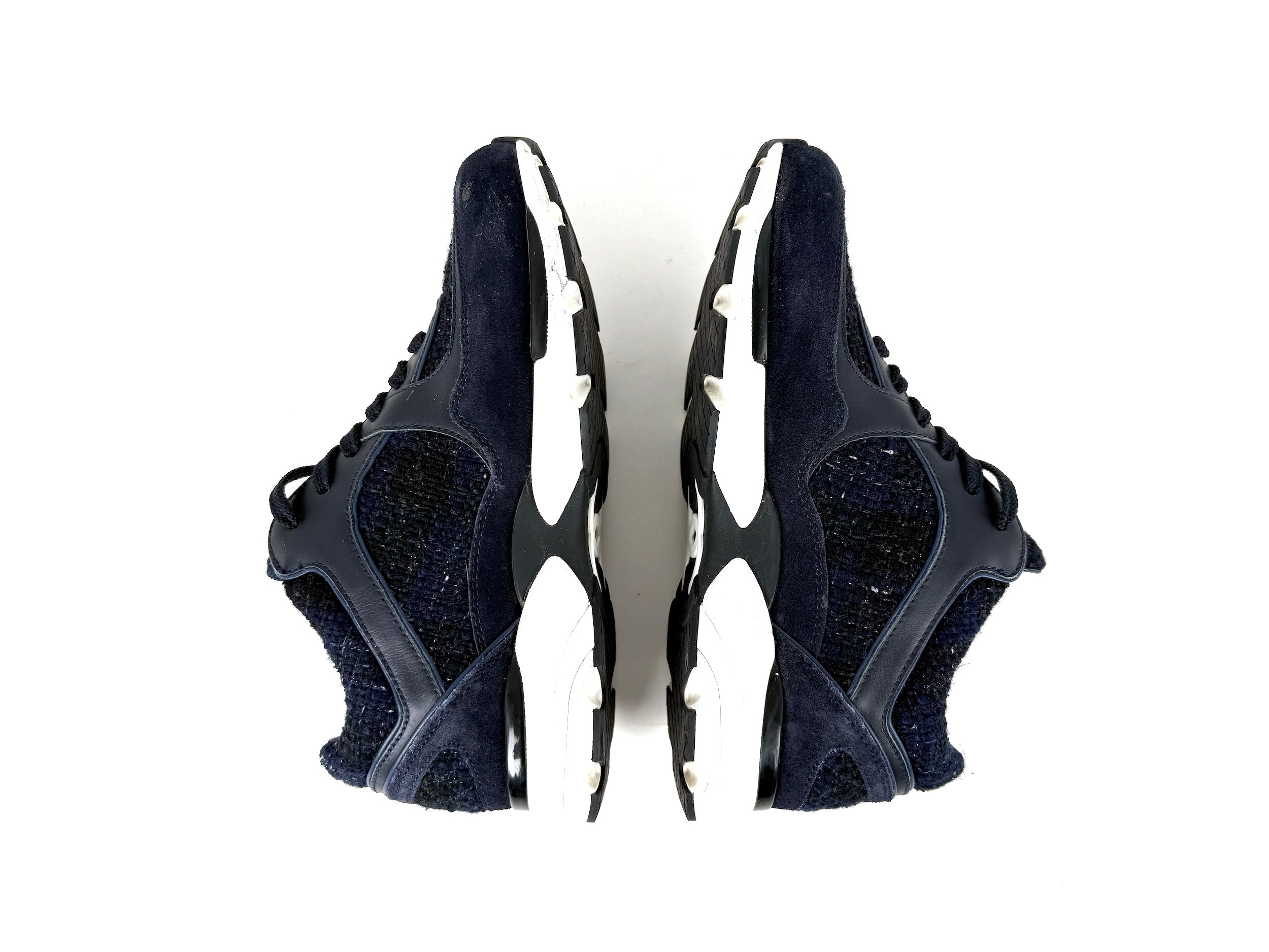 CHANEL 24A Navy Blue Black Tweed Sneakers 37, 6