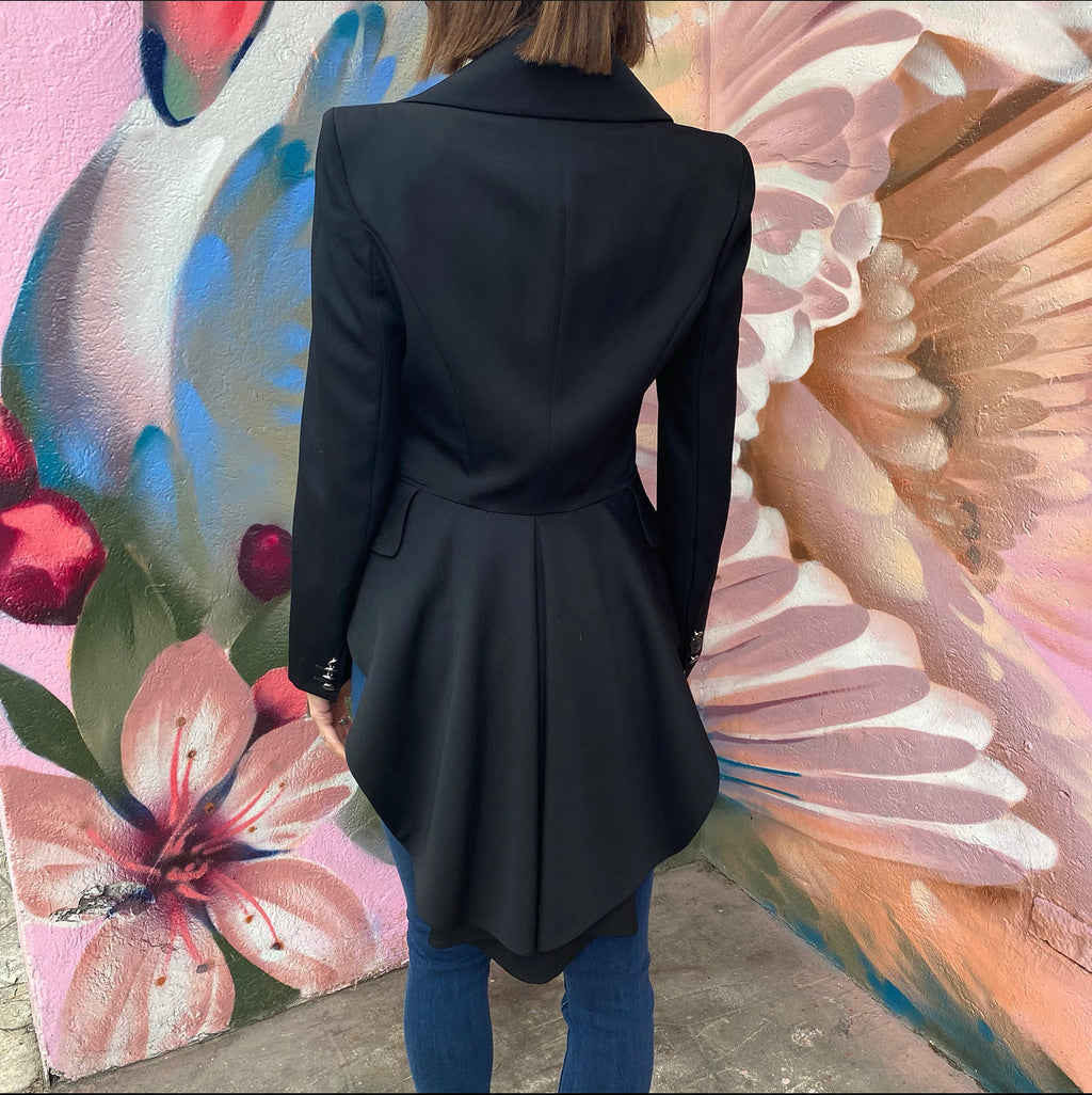 Alexander McQueen Fitted Black Tail Blazer - IT42 / S