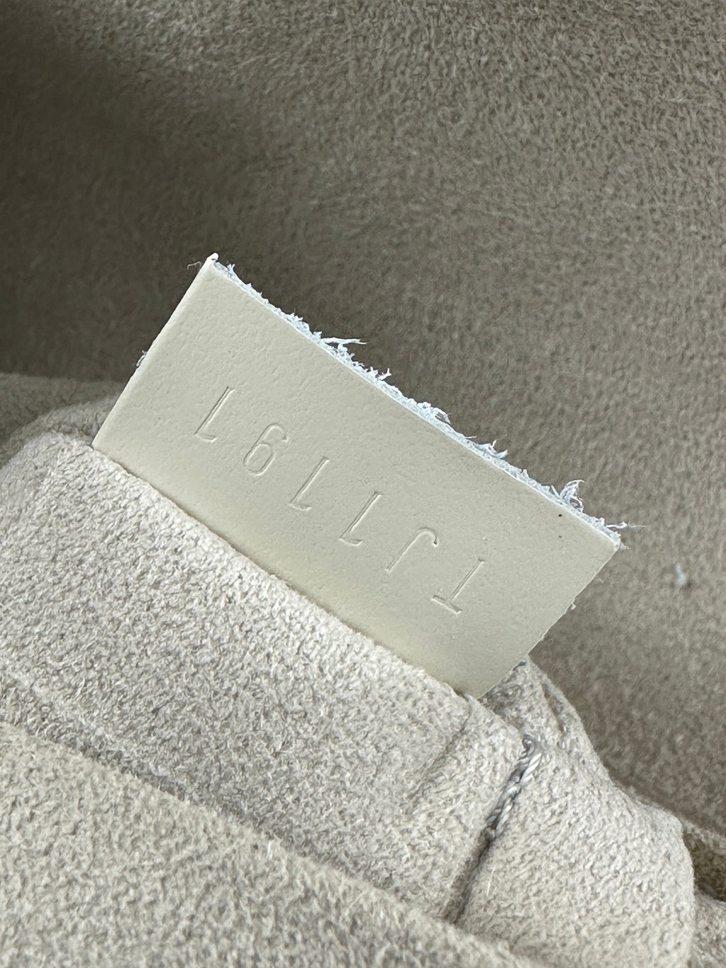 Louis Vuitton Ivory Epi Montagne Pochette Bag