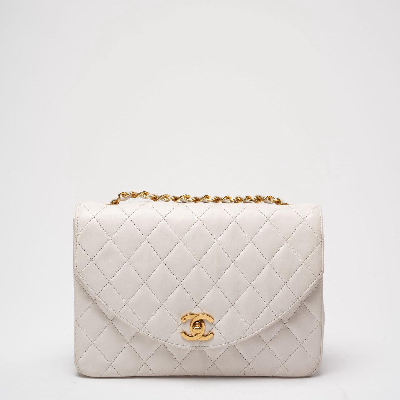 Chanel Vintage Diana Flap Bag White Leather 24K Gold