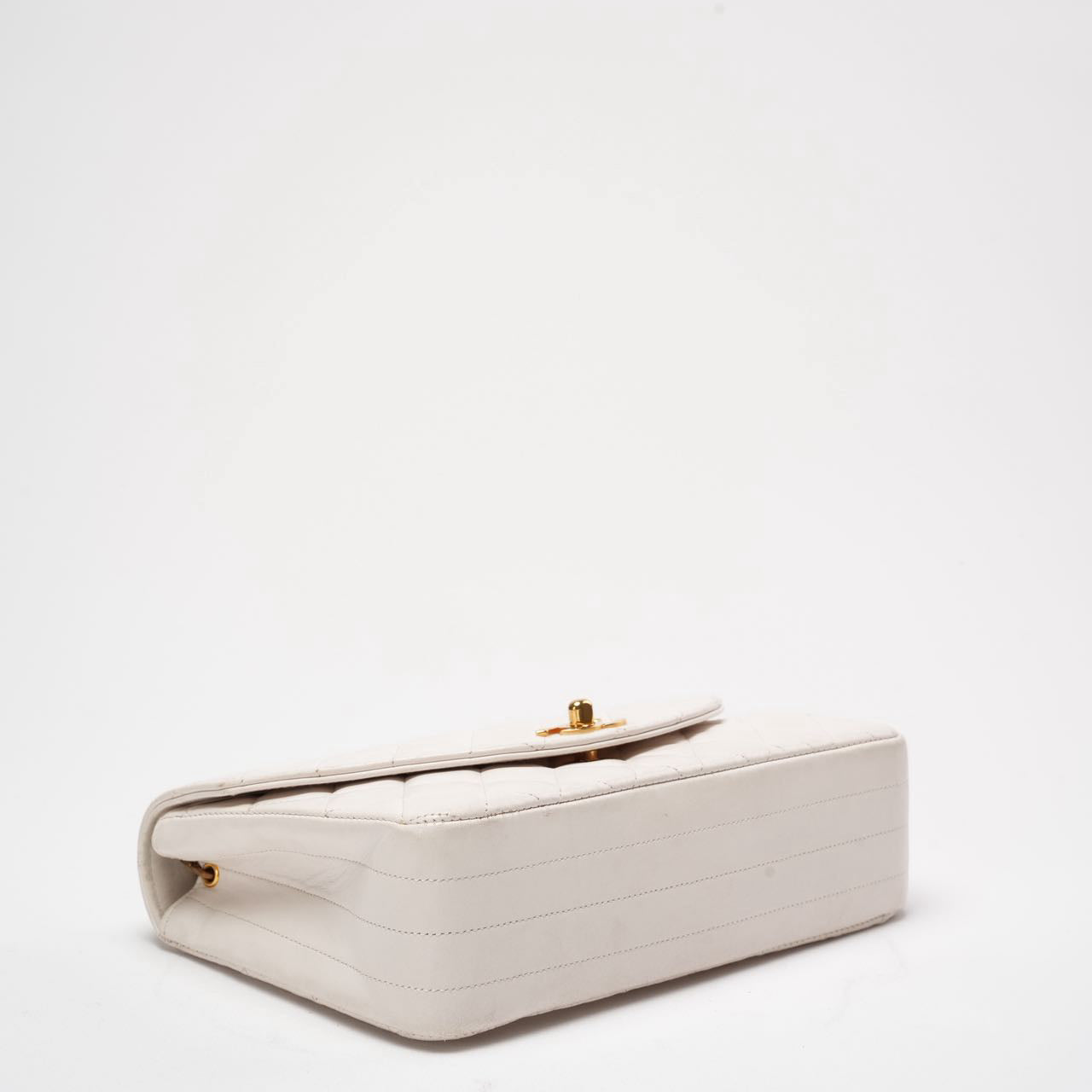 Chanel Vintage Diana Flap Bag White Leather 24K Gold