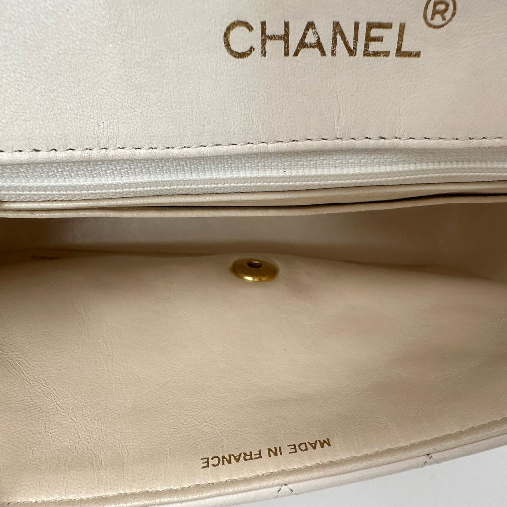 Chanel Vintage Diana Flap Bag White Leather 24K Gold