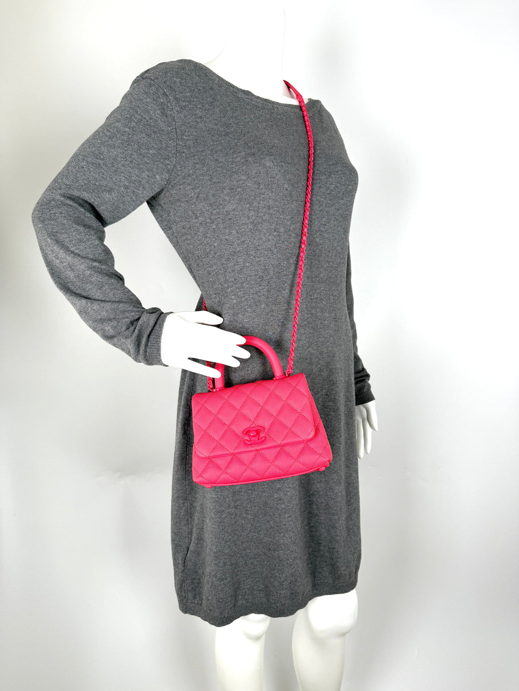CHANEL Coco Handle Incognito Monochrome Extra Mini Pink Quilted Caviar Flap Crossbody Bag