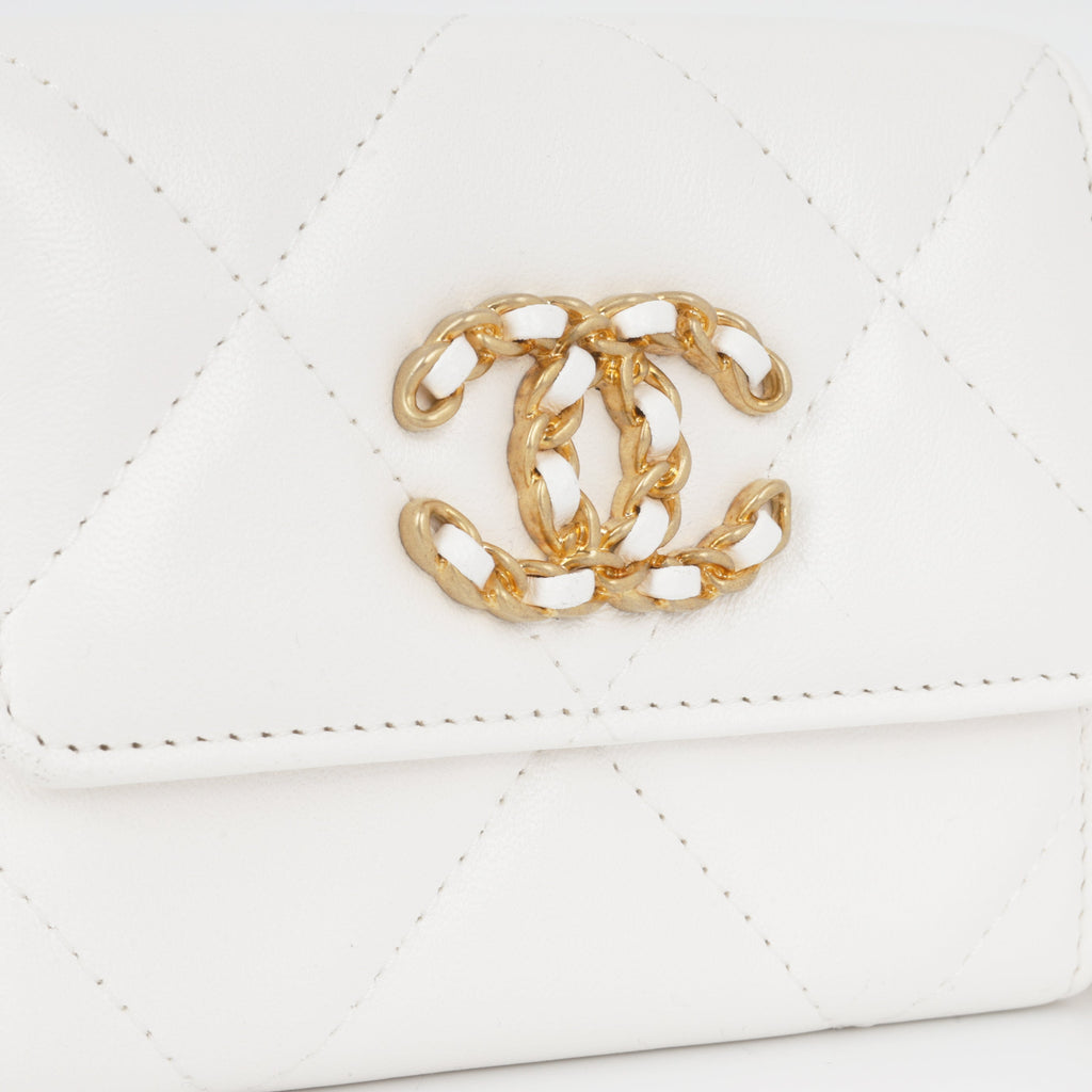 Chanel 19 holder on Chain