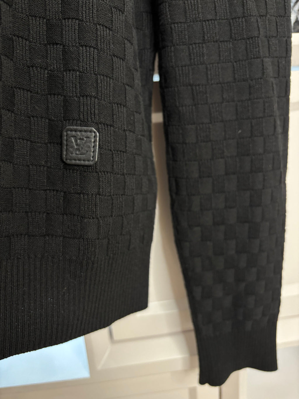 Louis Vuitton Black igan with Damier Motif Size M