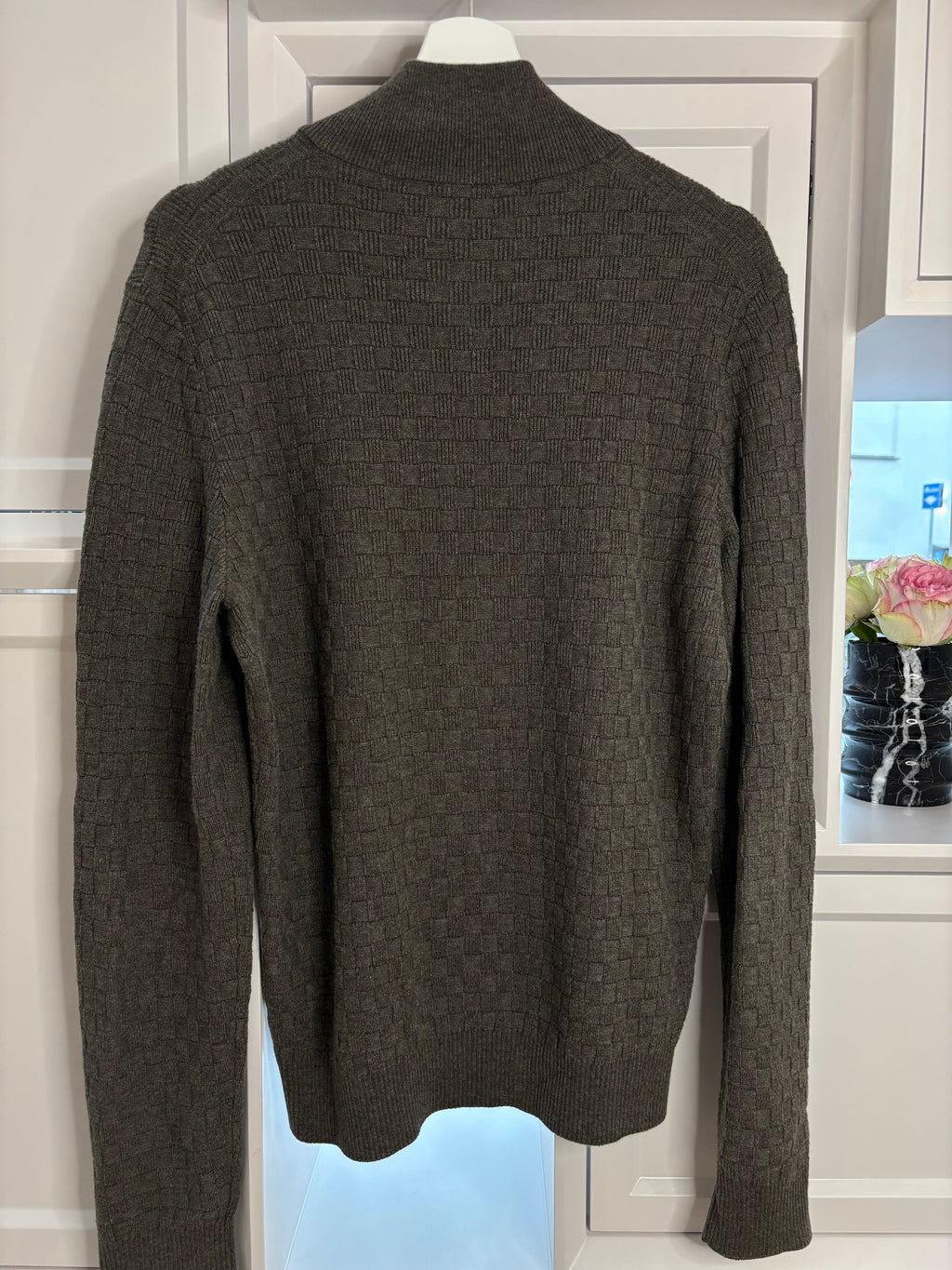 Louis Vuitton Gray igan with Damier Motif Size M