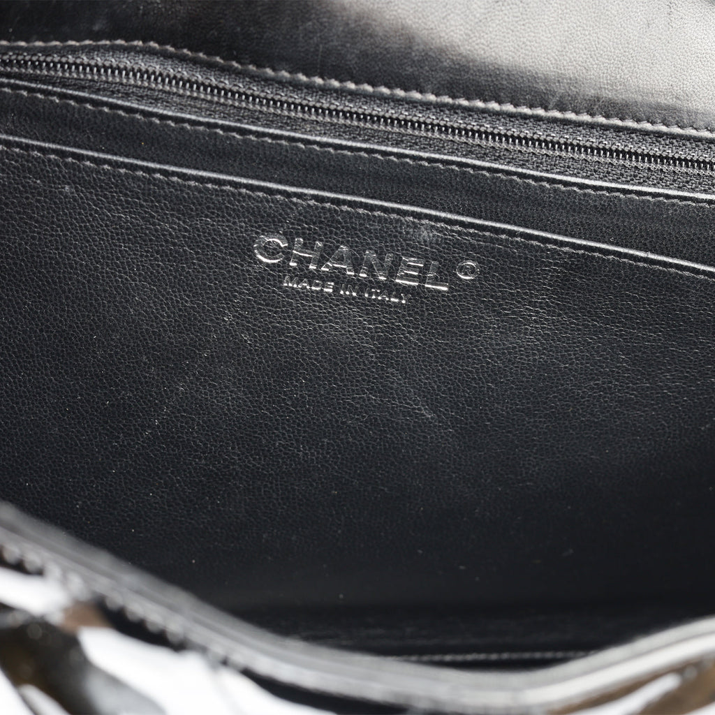 Chanel Classic Flap Bag - Jumbo Patent