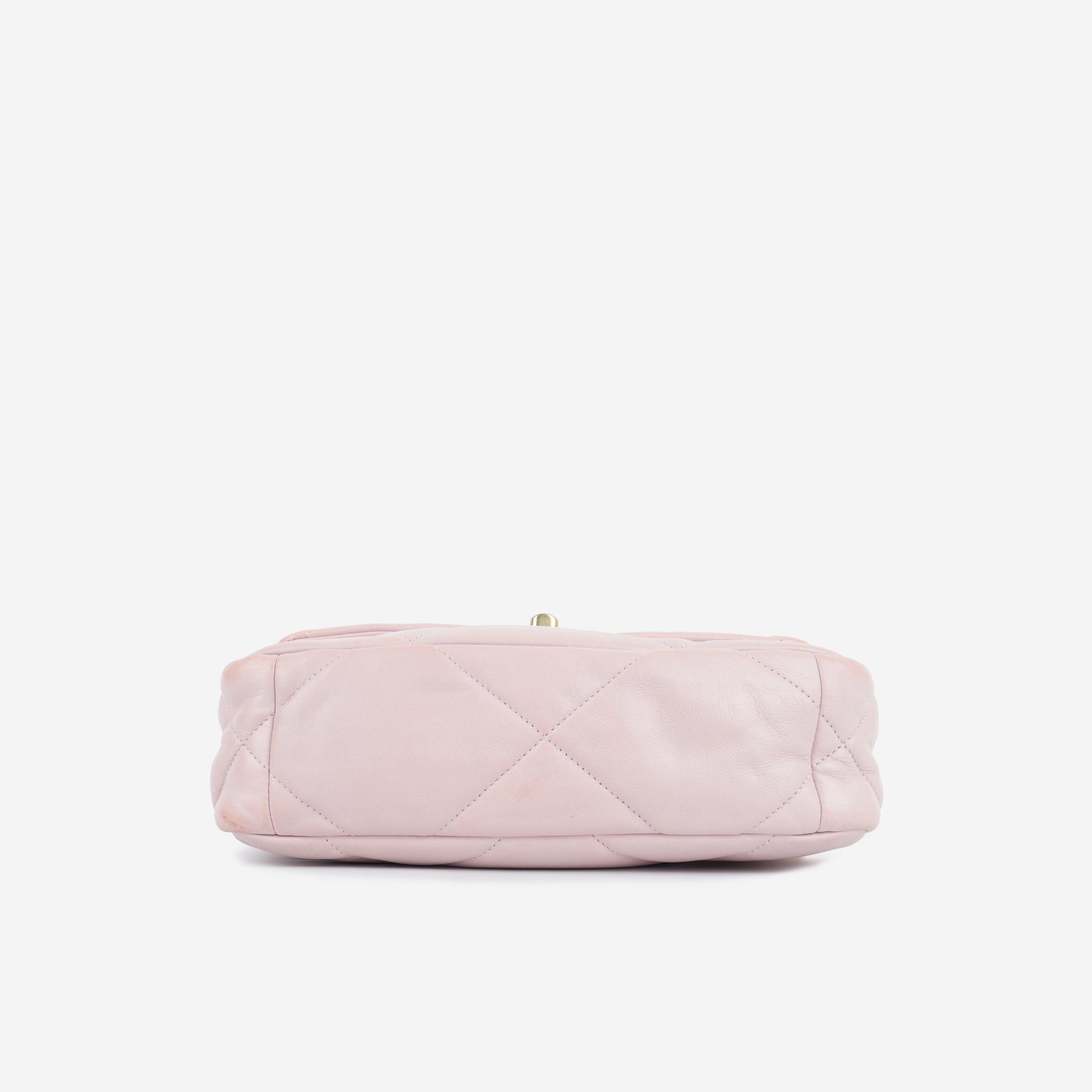 Chanel Chanel 19 - Small