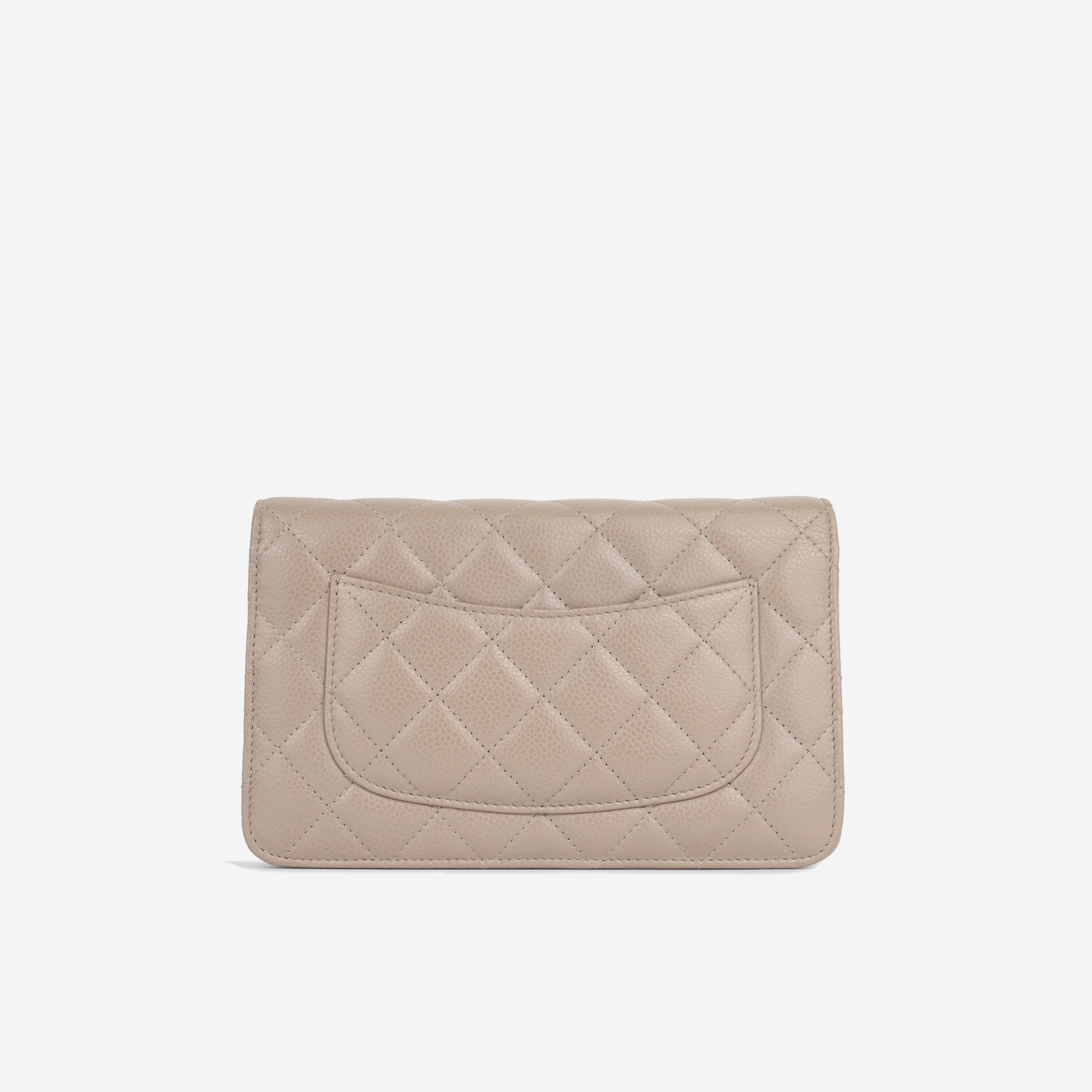 Chanel Classic Wallet on Chain