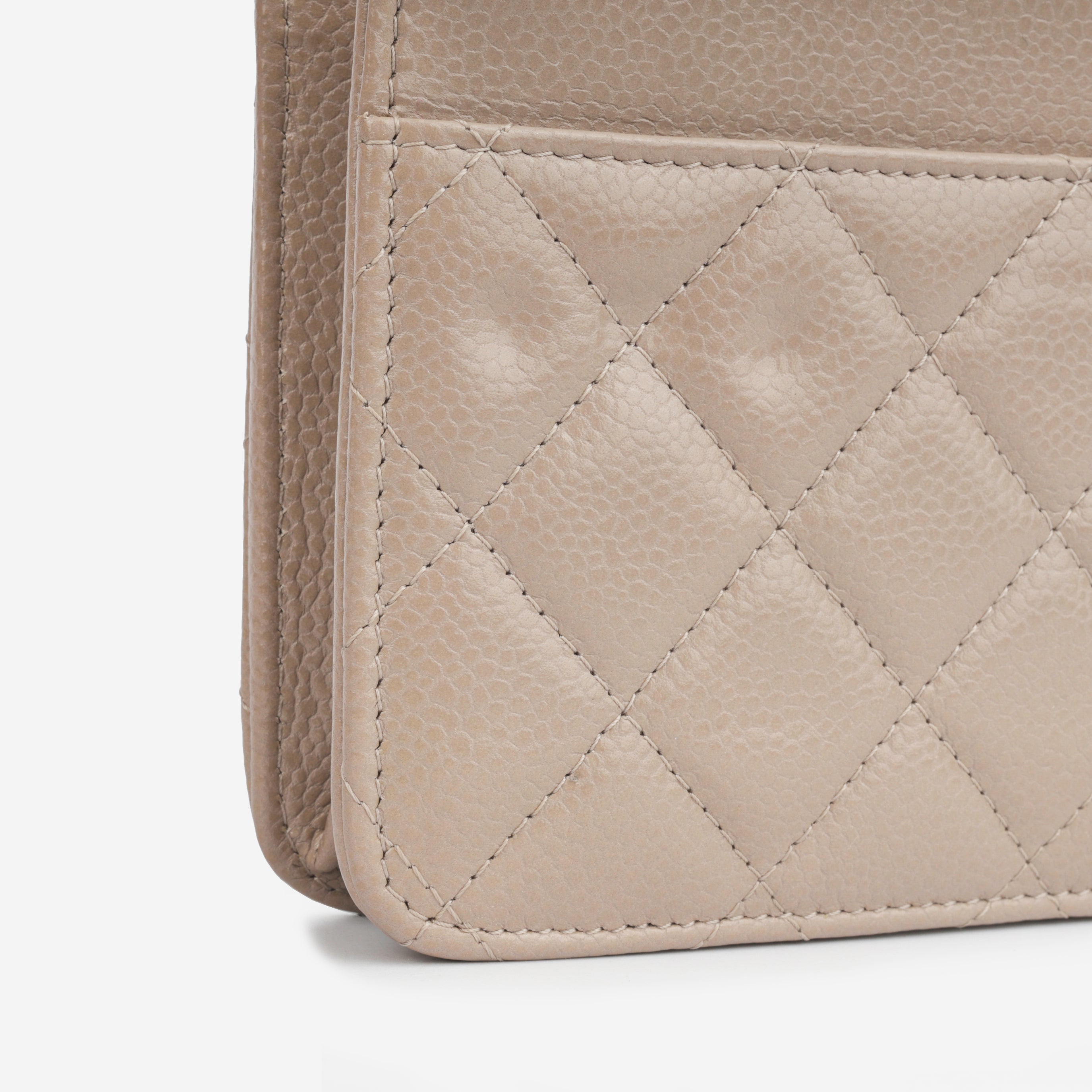 Chanel Classic Wallet on Chain