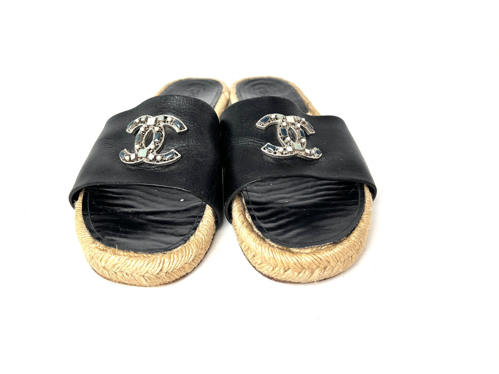 CHANEL 2017 Espadrille Black CC Logo Leather Slip on Slides Sandals 41 10.5
