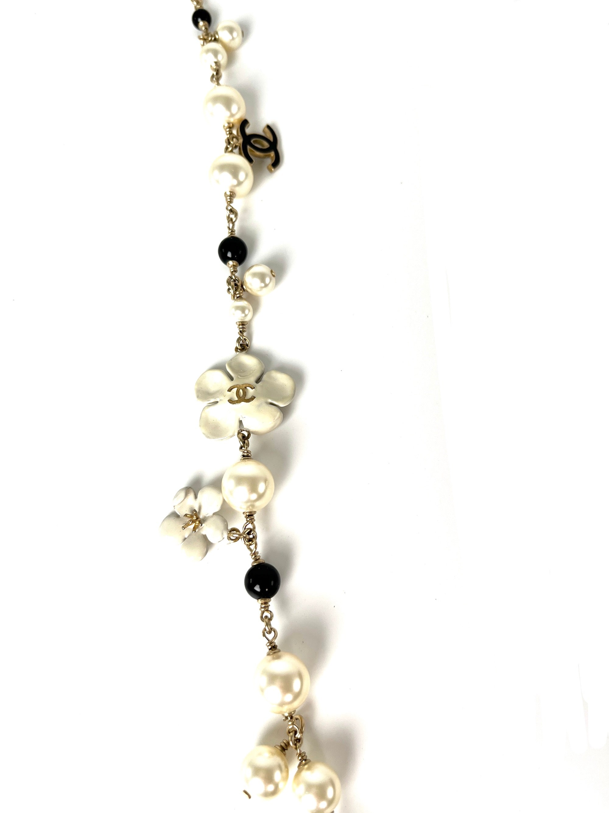 CHANEL Faux Pearl CC Black White Flower Station Long Necklace