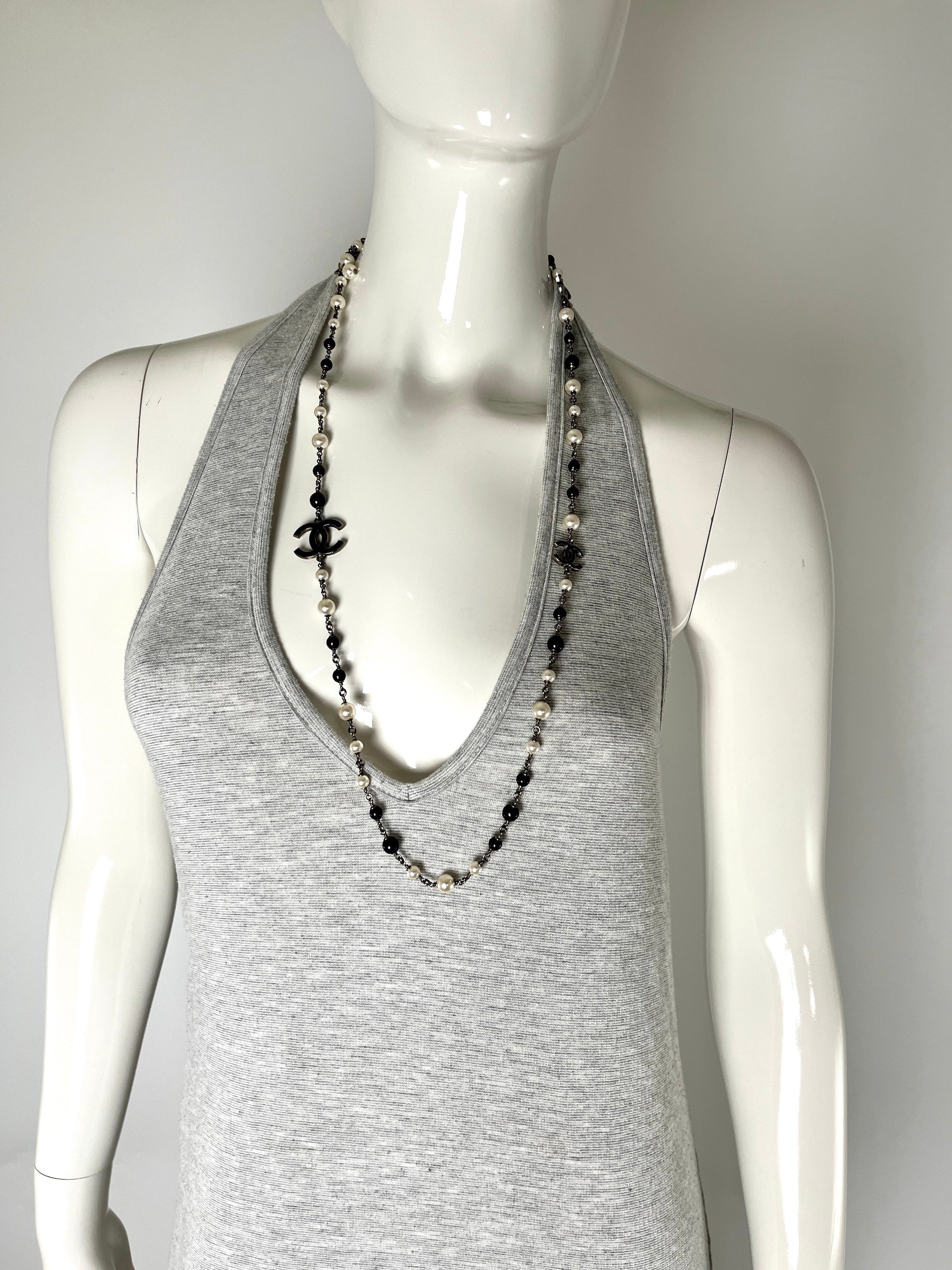 CHANEL Faux Pearl Navy CC Station Bead Long Necklace