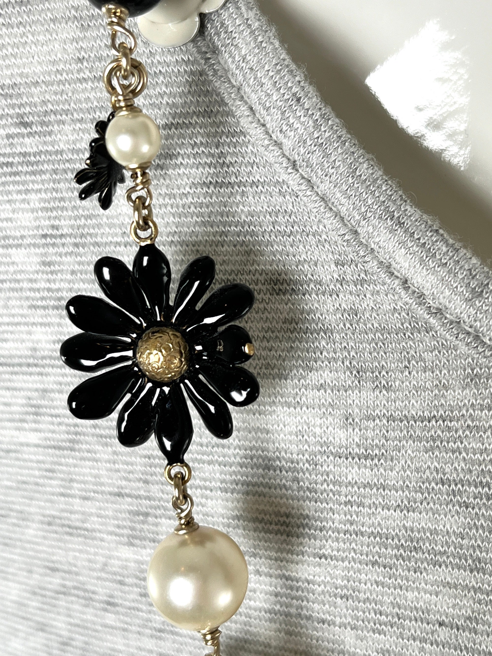 CHANEL Faux Pearl CC Black White Flower Station Long Necklace