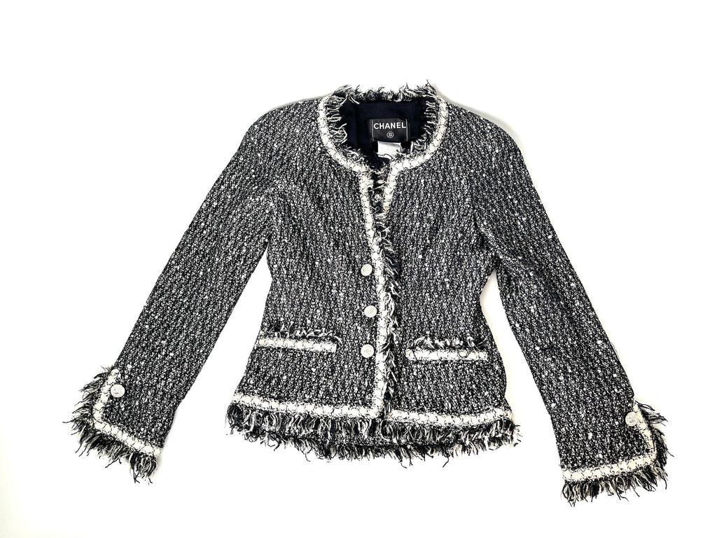 CHANEL Tweed 05A Black White Jacket igan 36 4