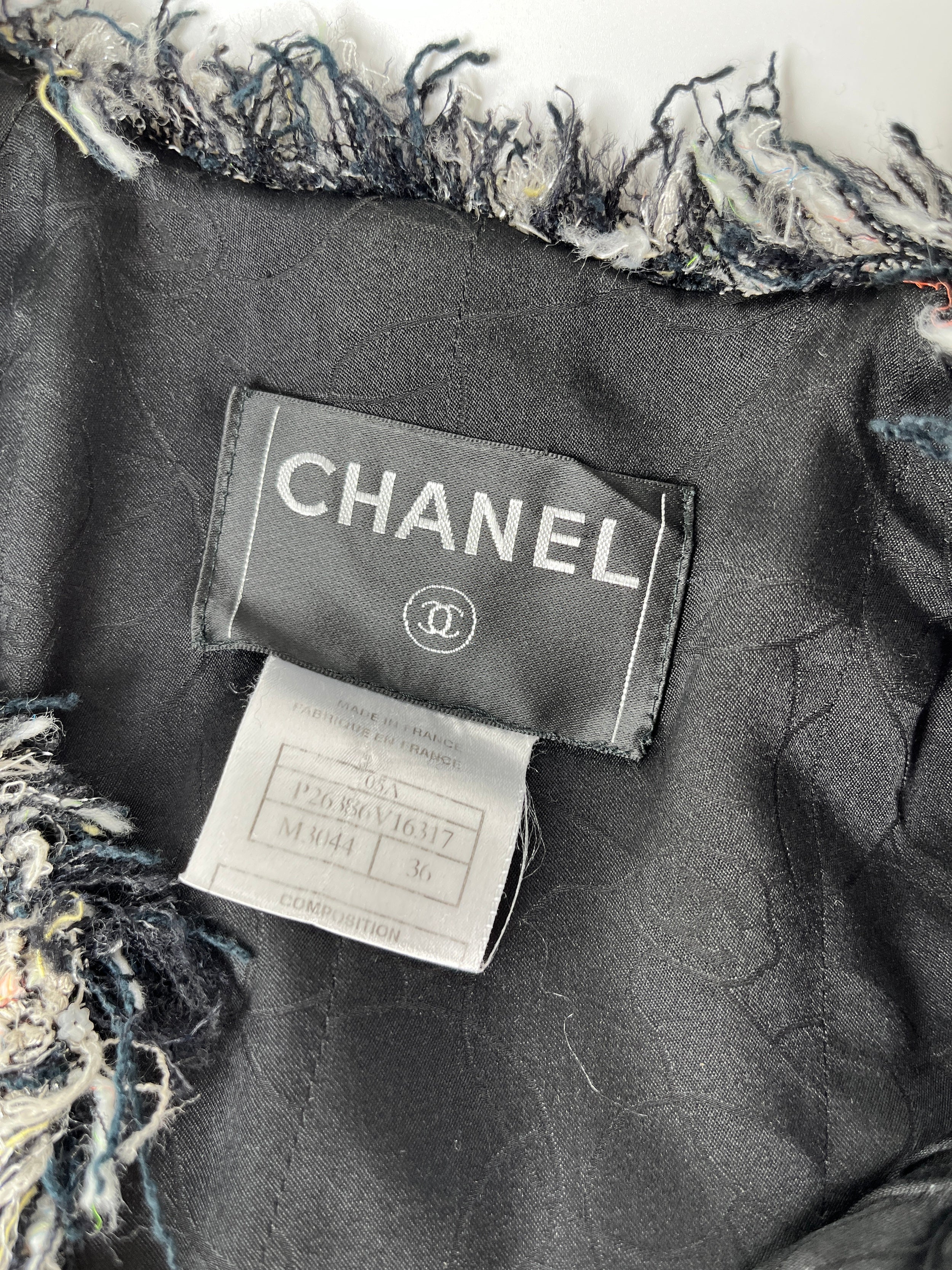 CHANEL Tweed 05A Black White Jacket igan 36 4