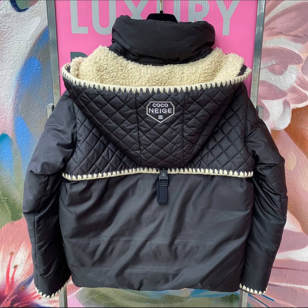Chanel Coco Neige Black Hooded Jacket / Vest - FR38 / USA 6
