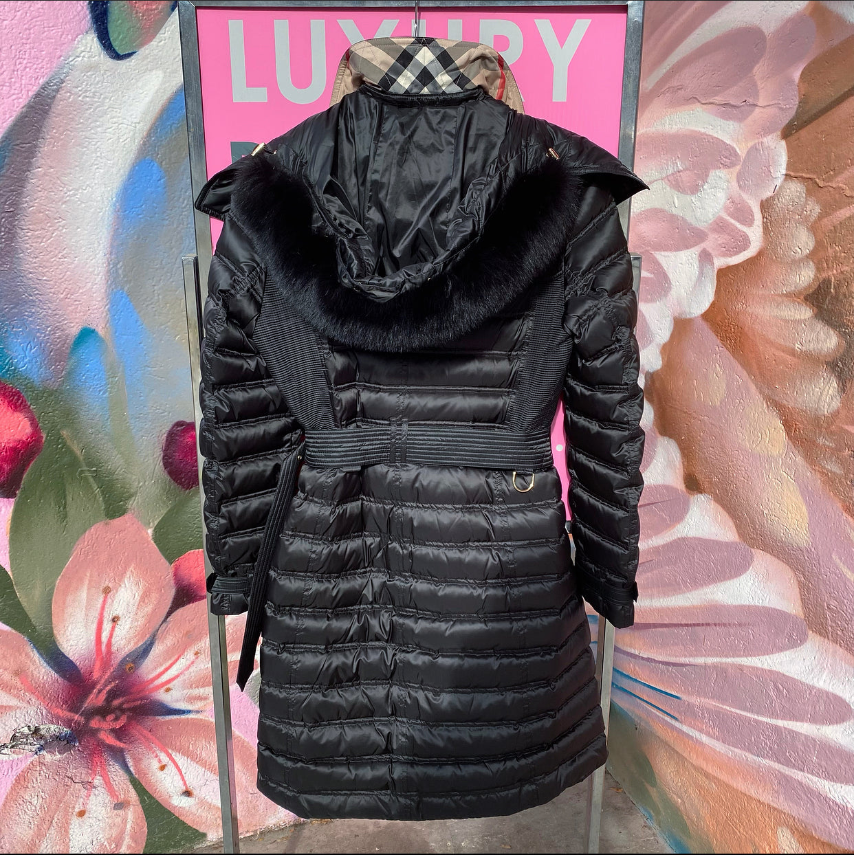 Burberry Black Down Chesterford Puffer Coat with Hood - M (USA 6/8)