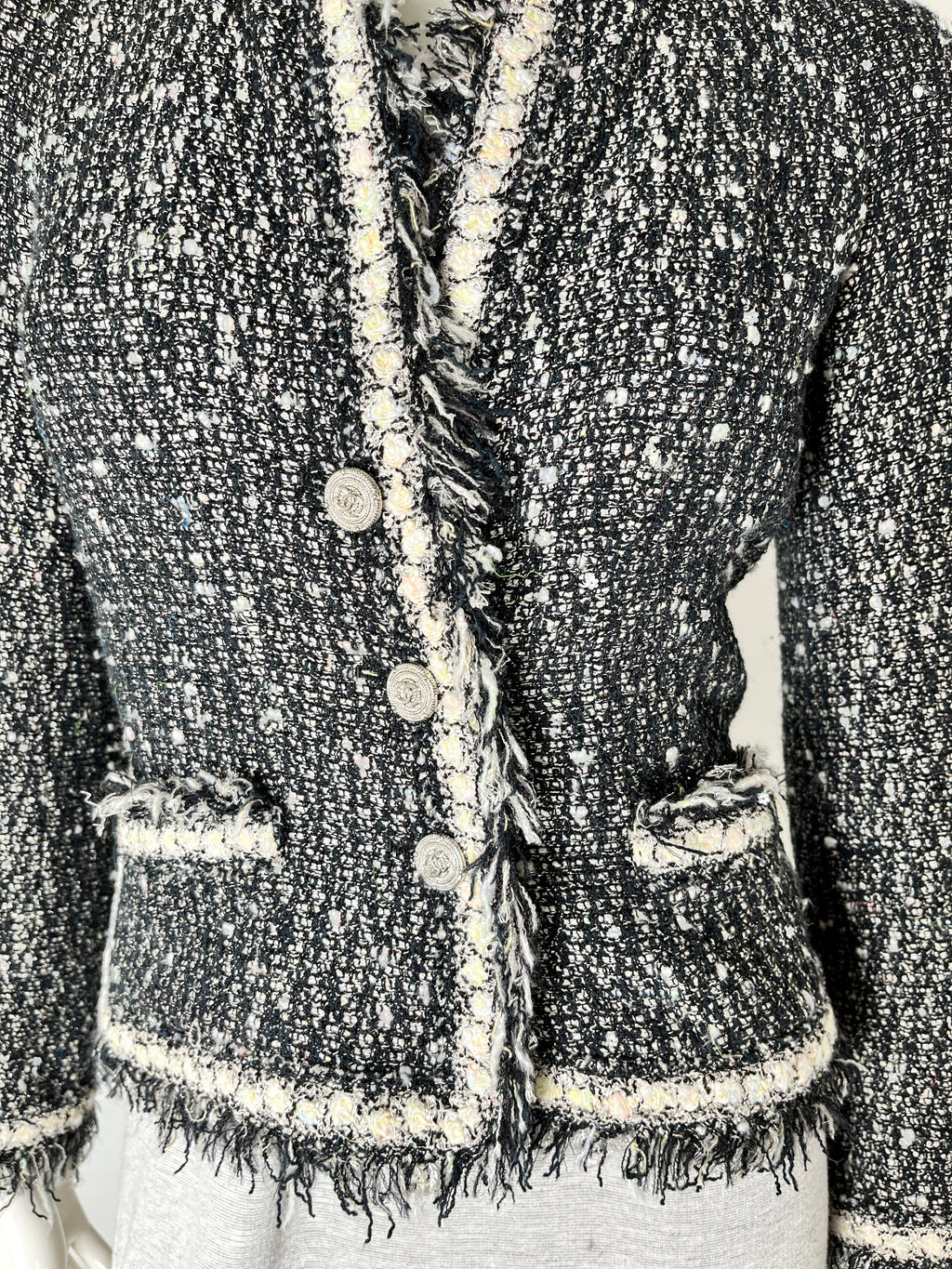 CHANEL Tweed 05A Black White Jacket igan 36 4