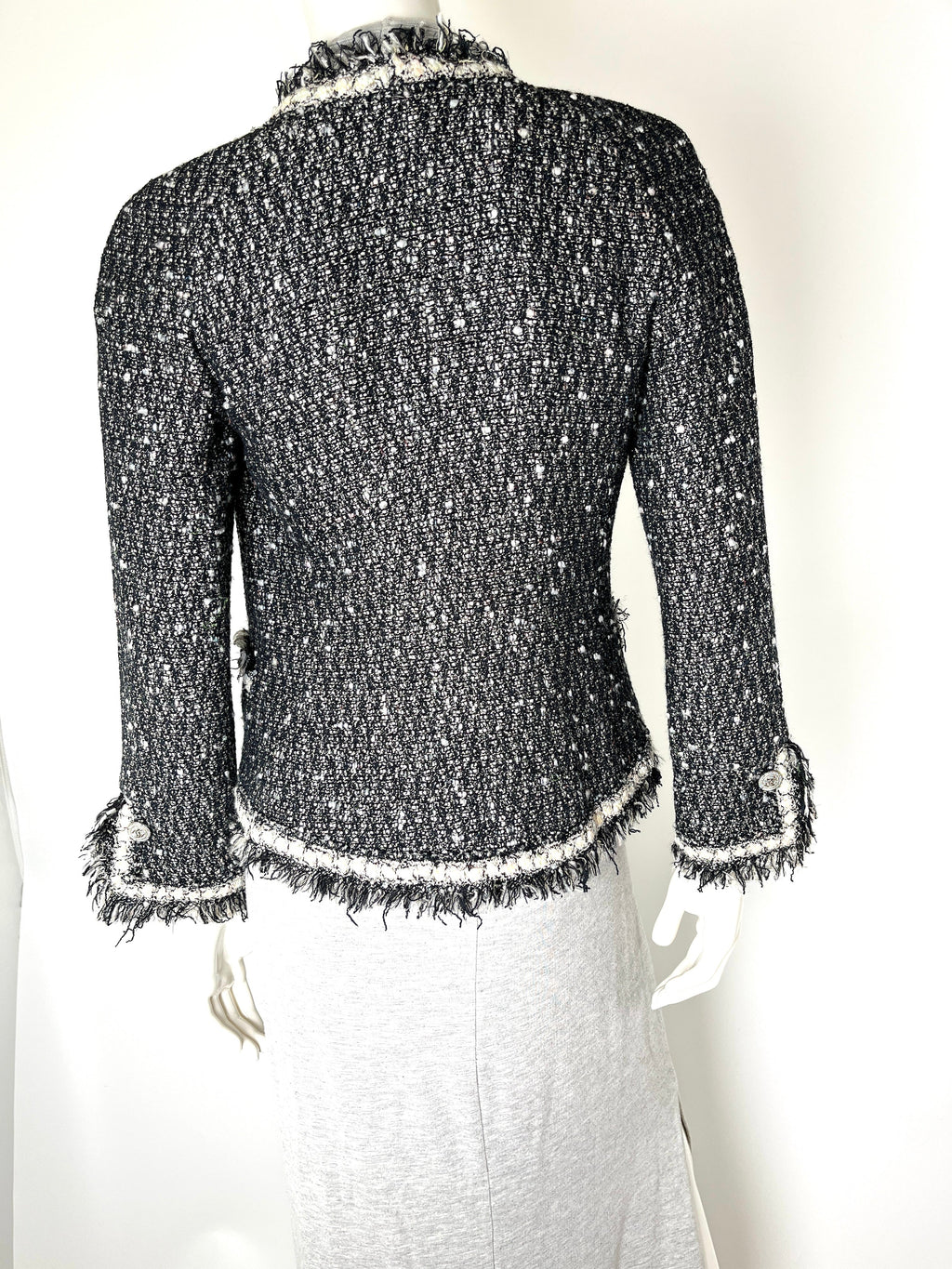 CHANEL Tweed 05A Black White Jacket igan 36 4
