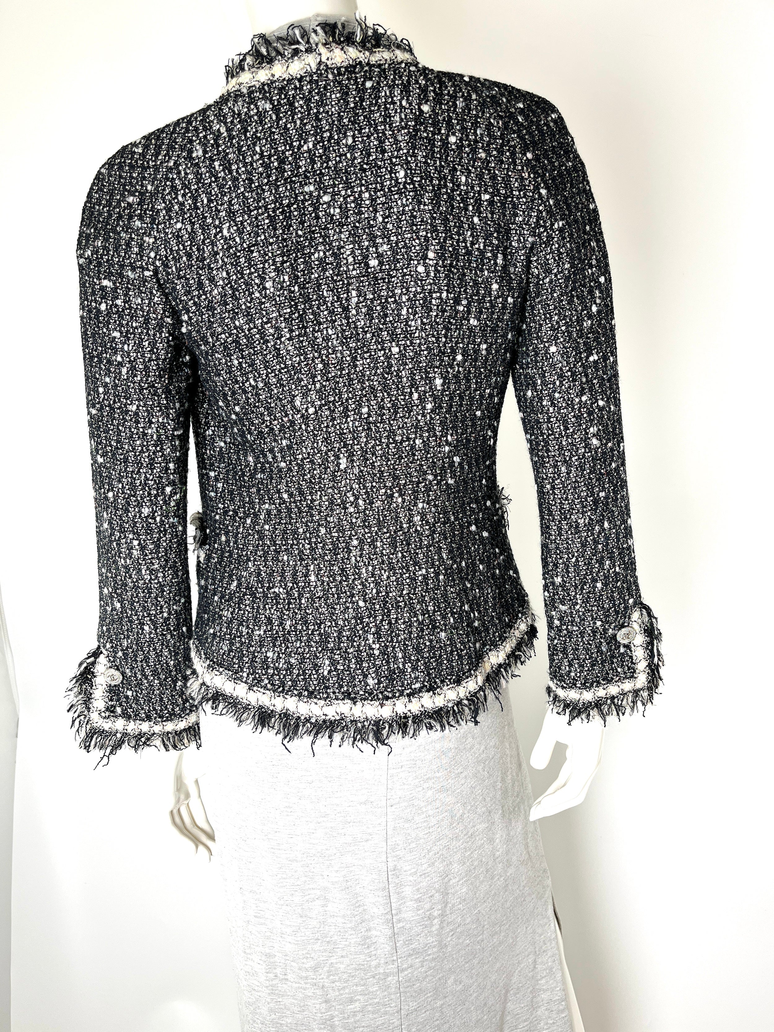 CHANEL Tweed 05A Black White Jacket igan 36 4