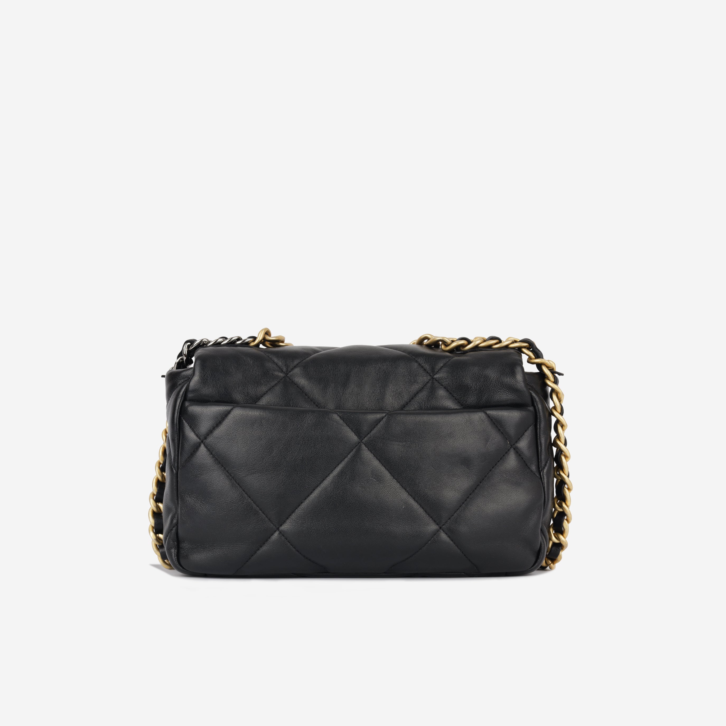 Chanel Chanel 19 - Small