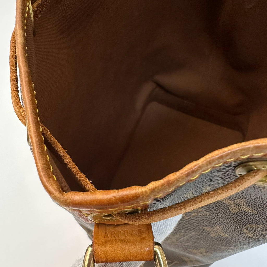 Louis Vuitton Noe Grand Bucket Bag 2006