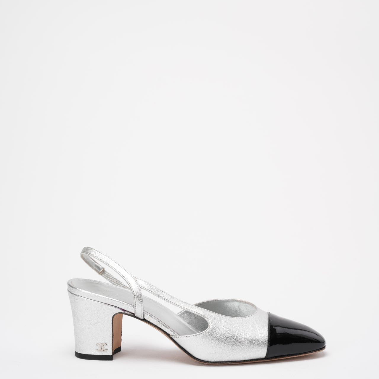 Chanel Silver / Black Leather and Patent Cap Toe CC D'osray Slingback Sandals Size 38