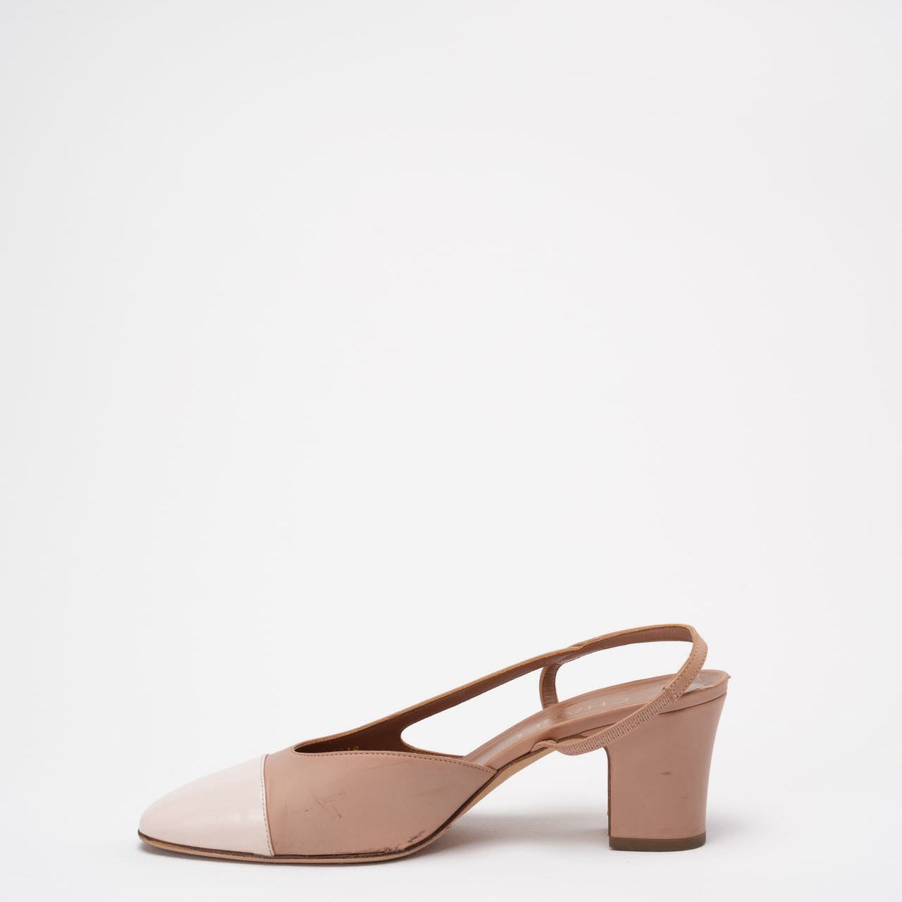Chanel Beige / Cream Leather CC Cap-Toe Slingback Pumps Size 39