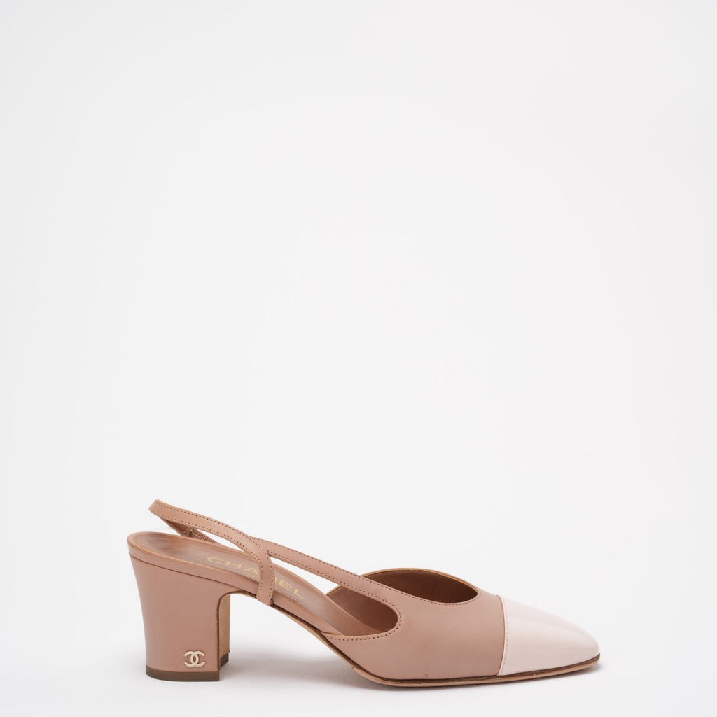 Chanel Beige / Cream Leather CC Cap-Toe Slingback Pumps Size 39