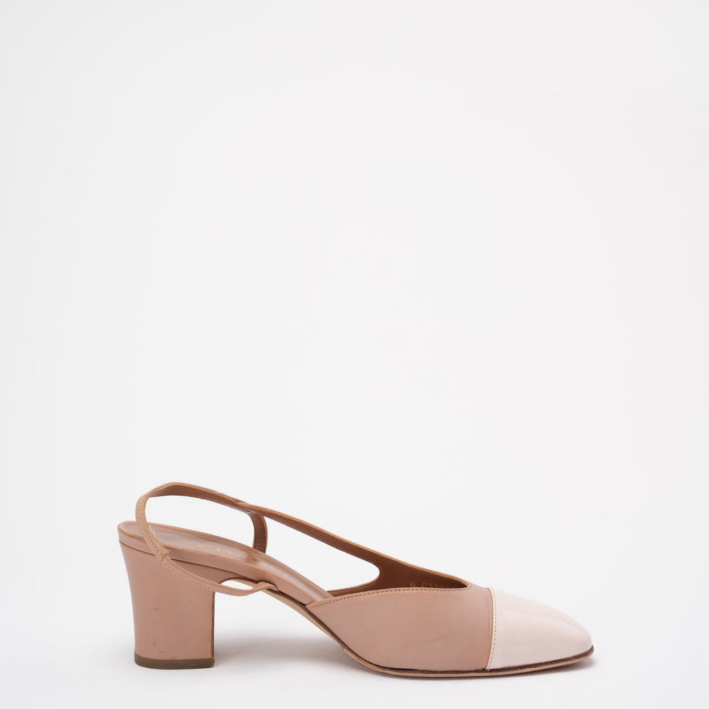 Chanel Beige / Cream Leather CC Cap-Toe Slingback Pumps Size 39