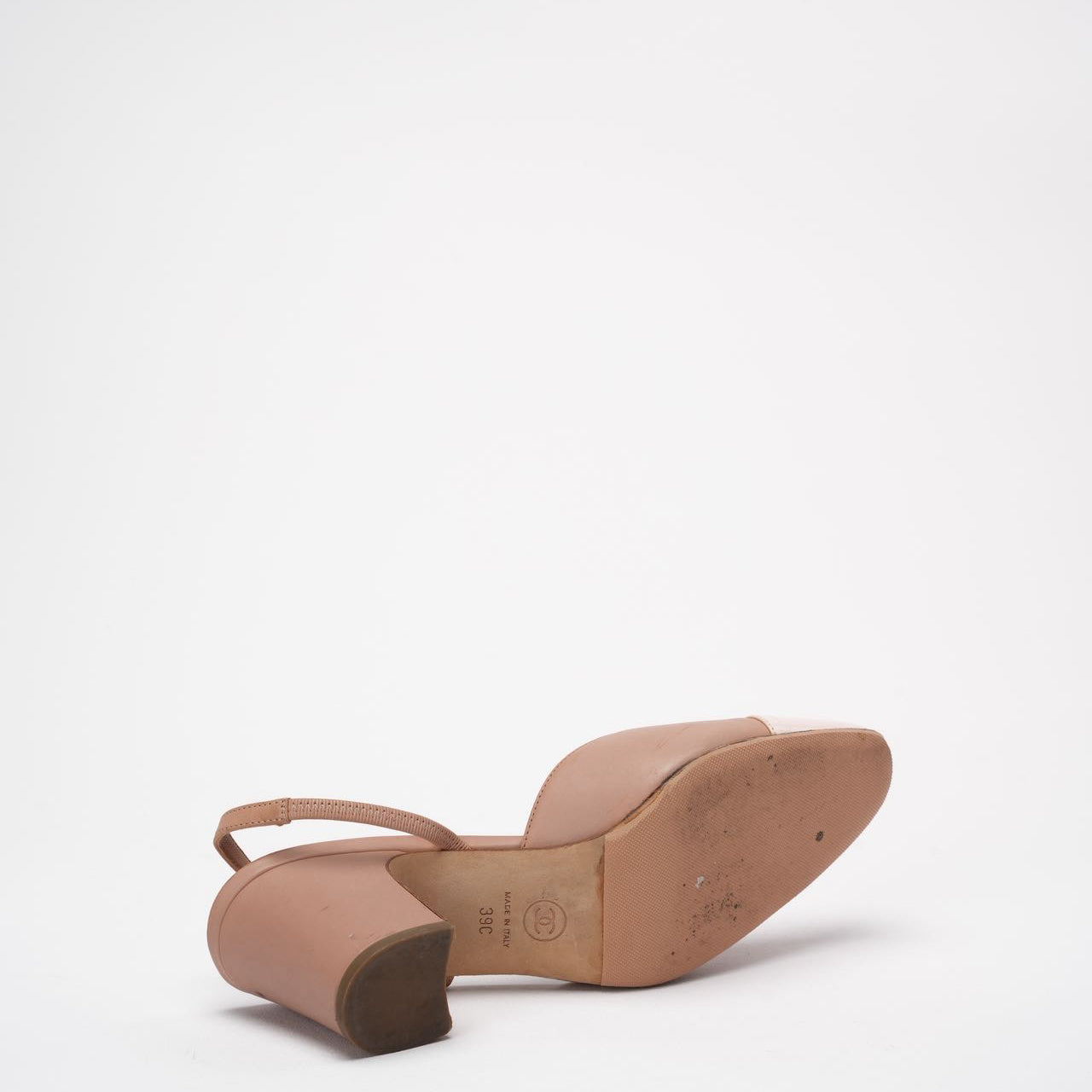 Chanel Beige / Cream Leather CC Cap-Toe Slingback Pumps Size 39