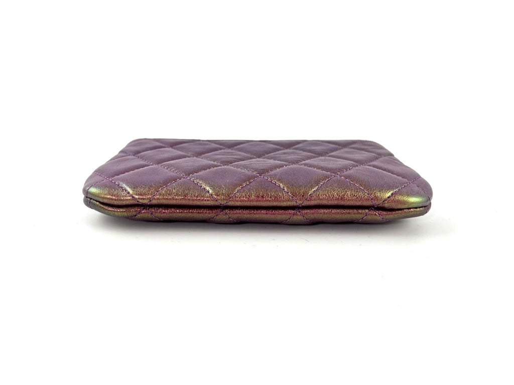 CHANEL Iridescent Purple 2020 Small Quilted Zip Pouch O Case