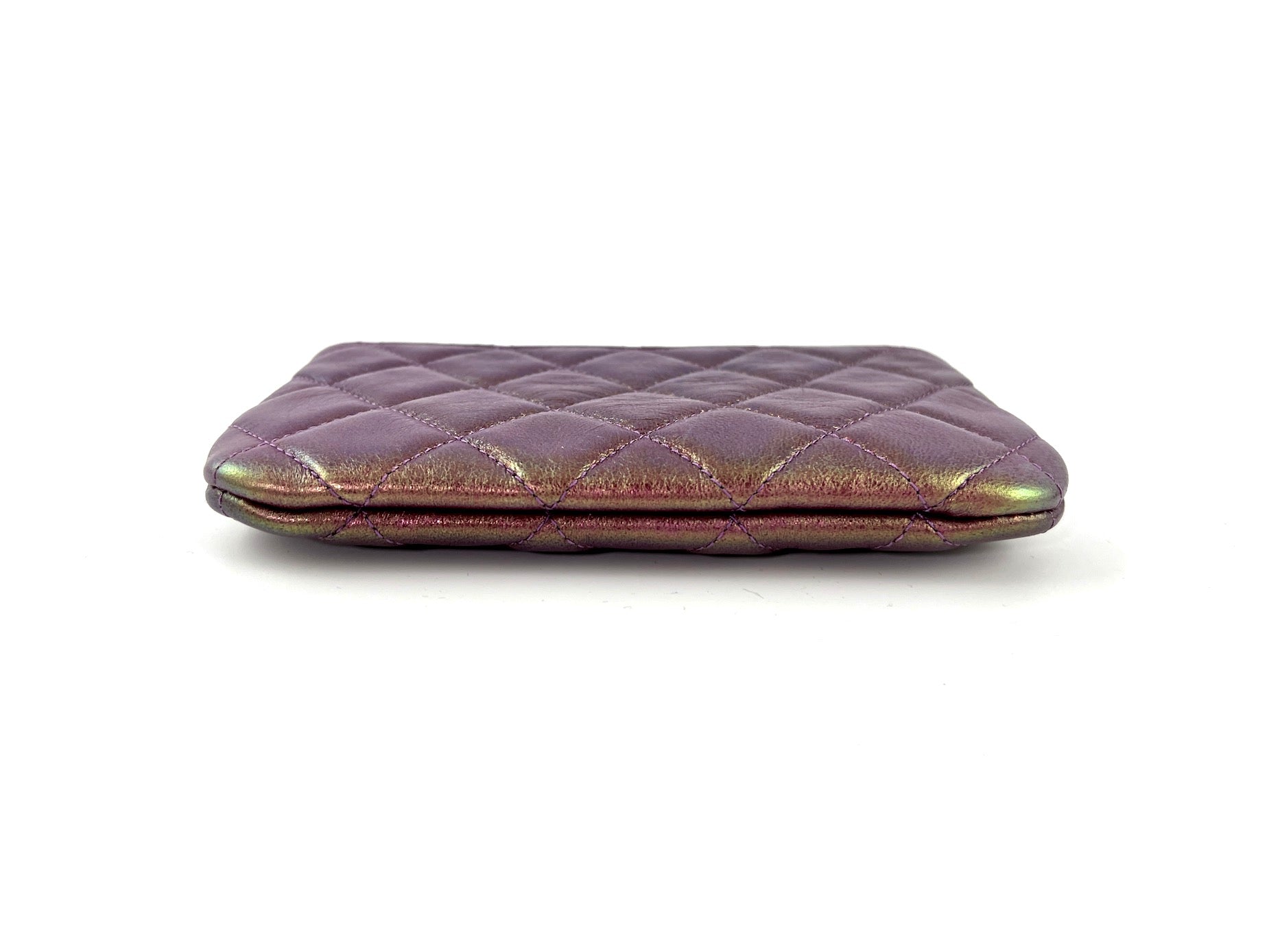 CHANEL Iridescent Purple 2020 Small Quilted Zip Pouch O Case