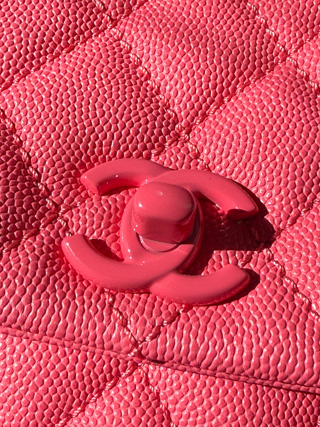 CHANEL Coco Handle Incognito Monochrome Extra Mini Pink Quilted Caviar Flap Crossbody Bag