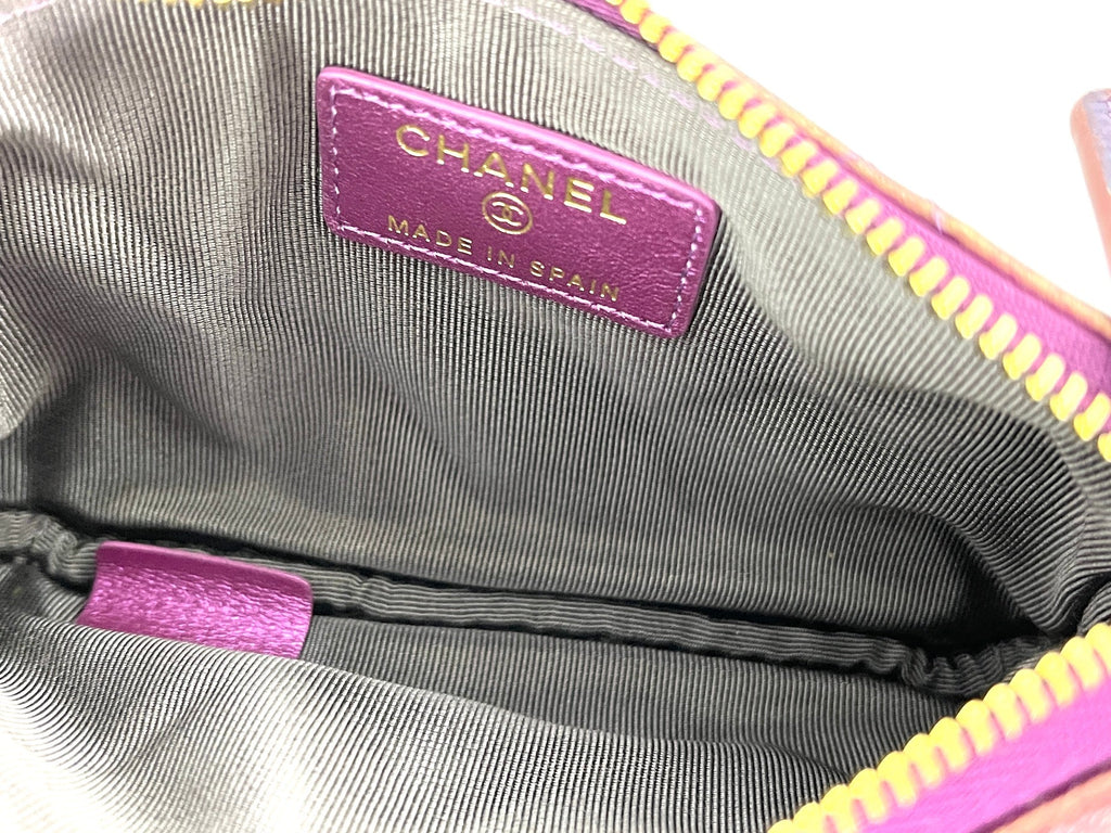 CHANEL Iridescent Purple 2020 Small Quilted Zip Pouch O Case