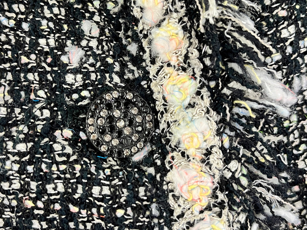 CHANEL Tweed 05A Black White Jacket  36 2 4