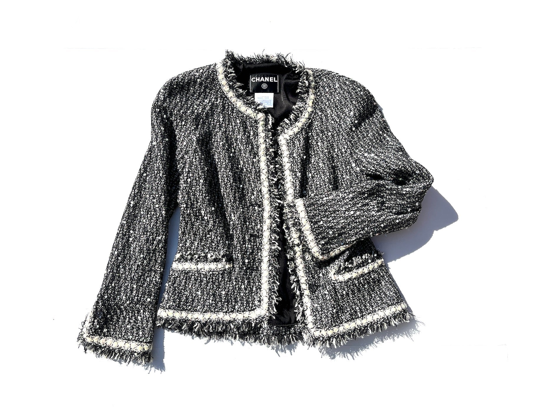 CHANEL Tweed 05A Black White Jacket  36 2 4