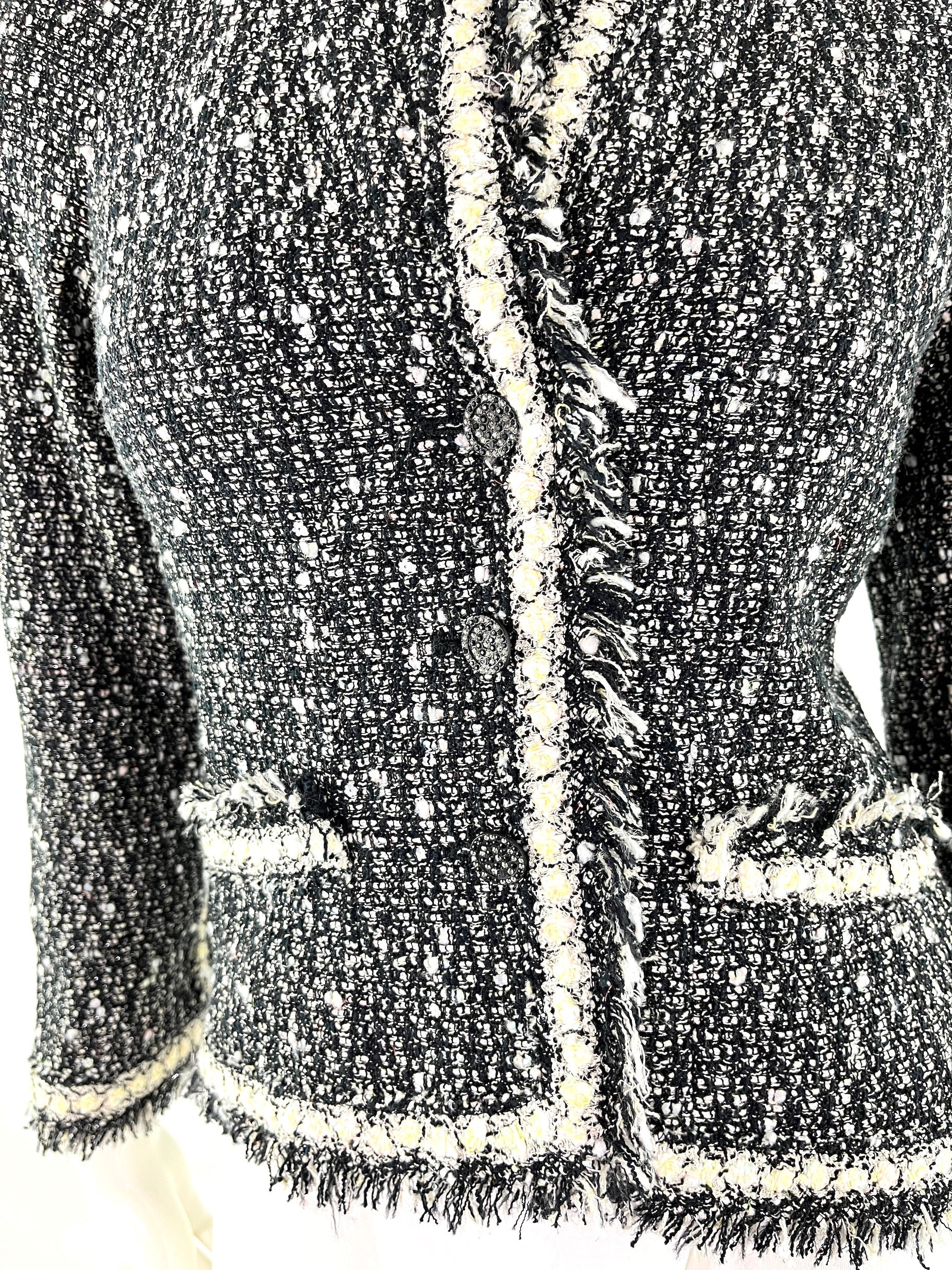CHANEL Tweed 05A Black White Jacket  36 2 4